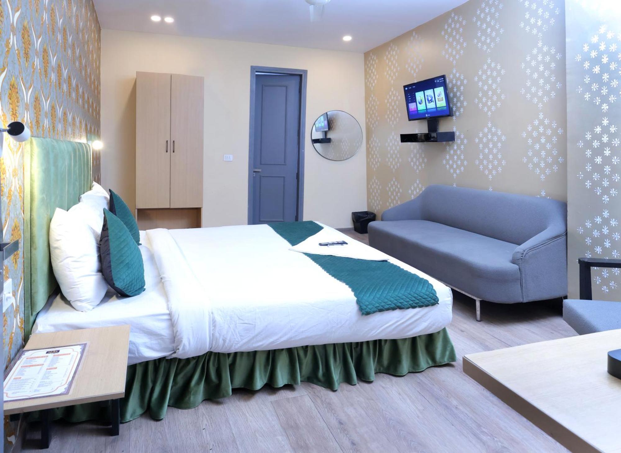 Nidra Hotel, Sector 10, Dwarka,delhi Delhi (National Capital Territory of India)