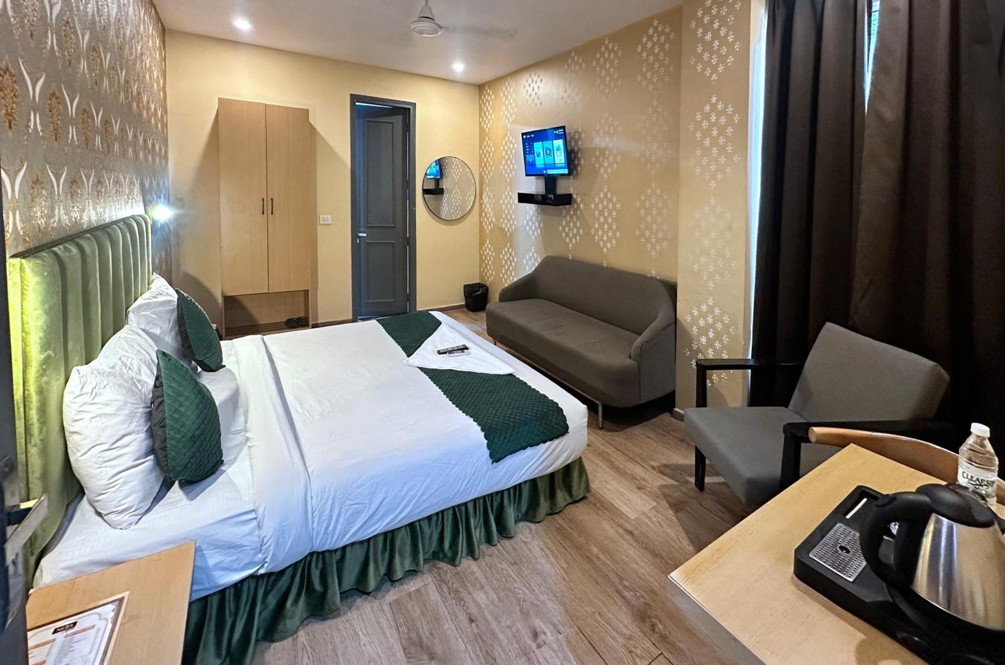 Nidra Hotel, Sector 10, Dwarka,delhi