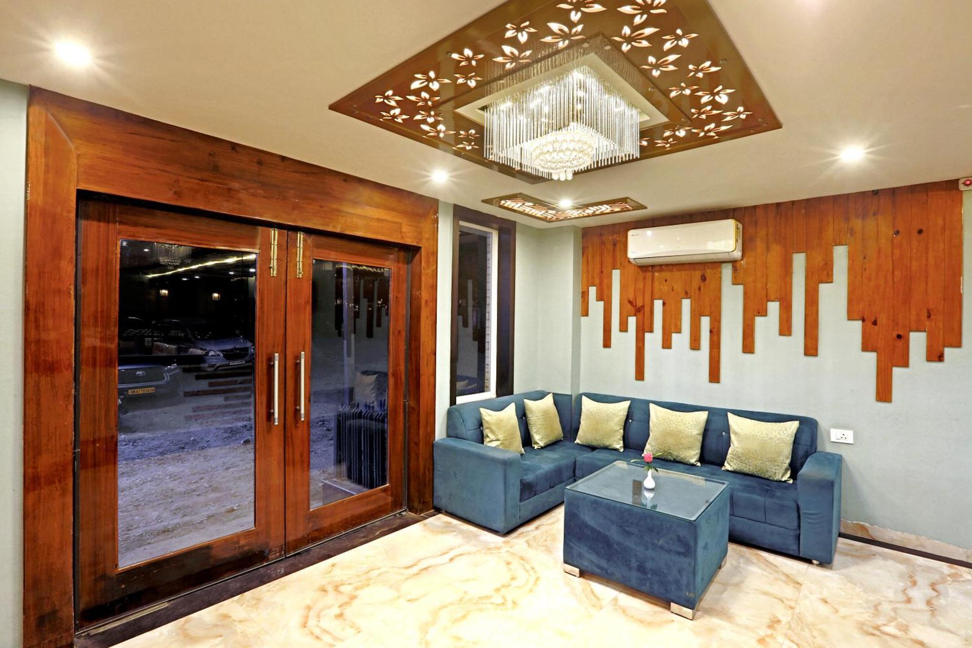 Hotel Deluxe Delhi Airport *