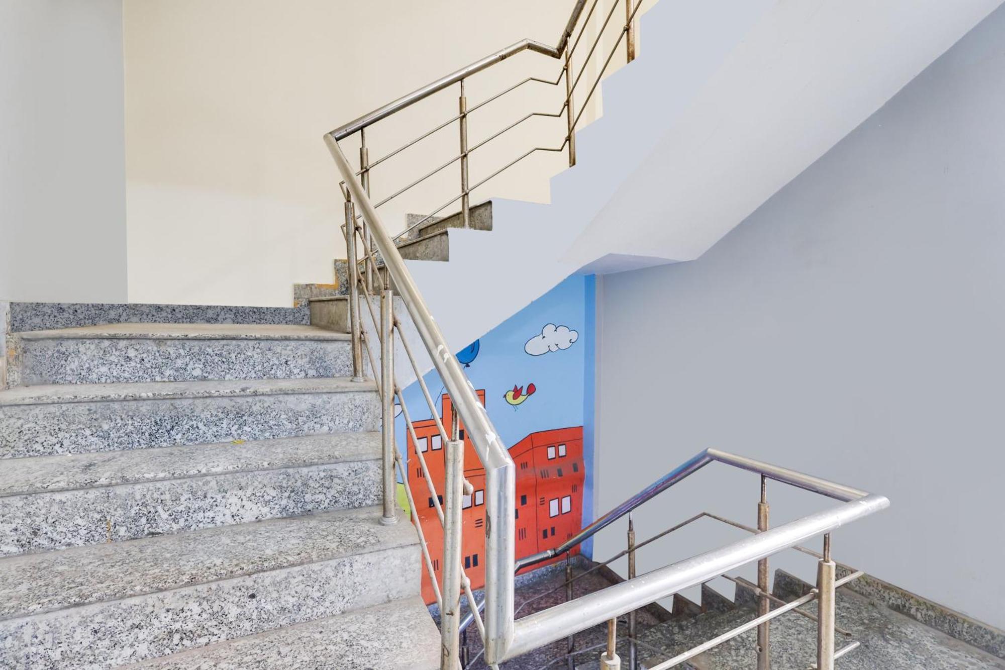 Hotel O Palam New Delhi