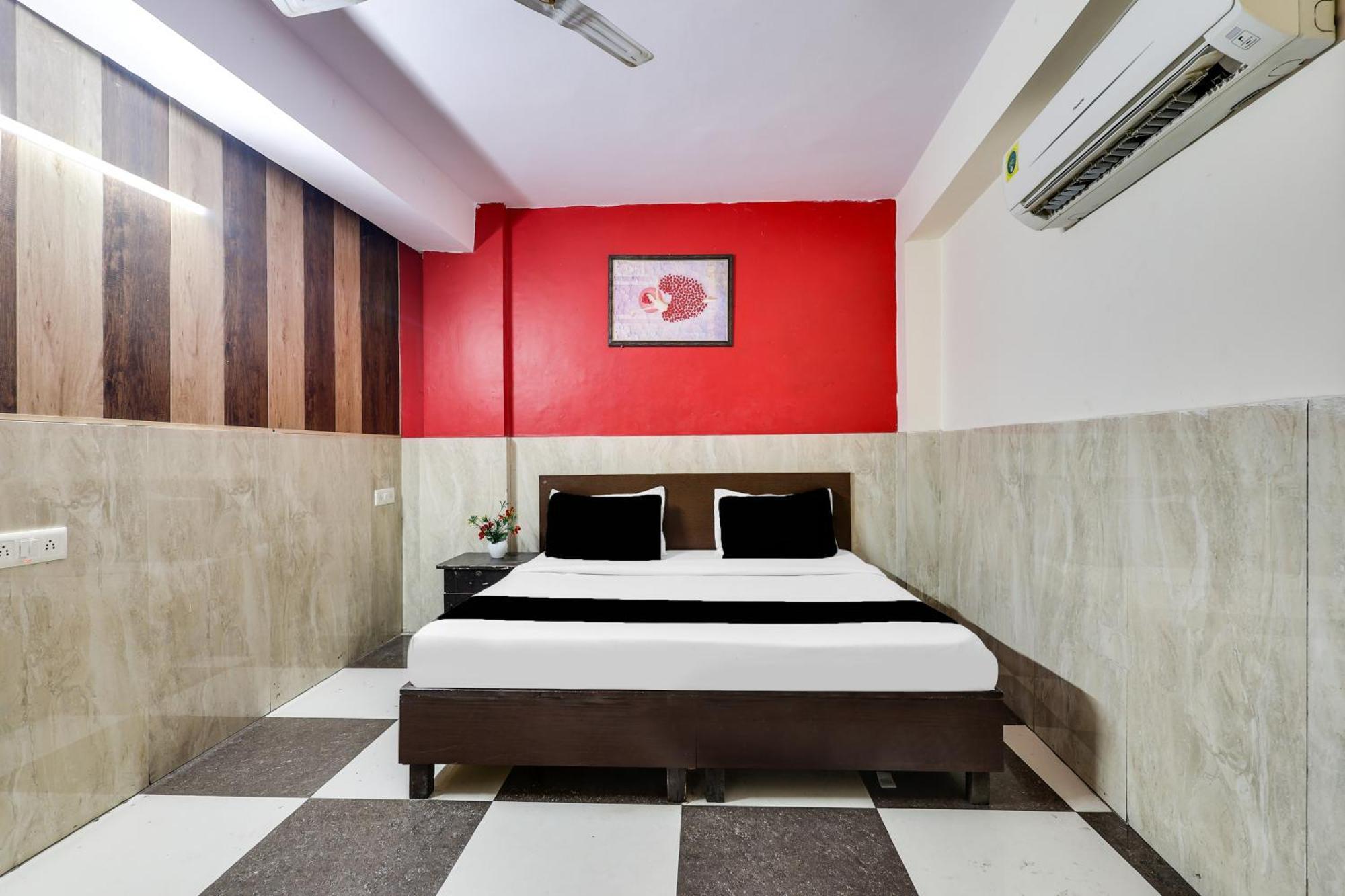 O Palam New Delhi