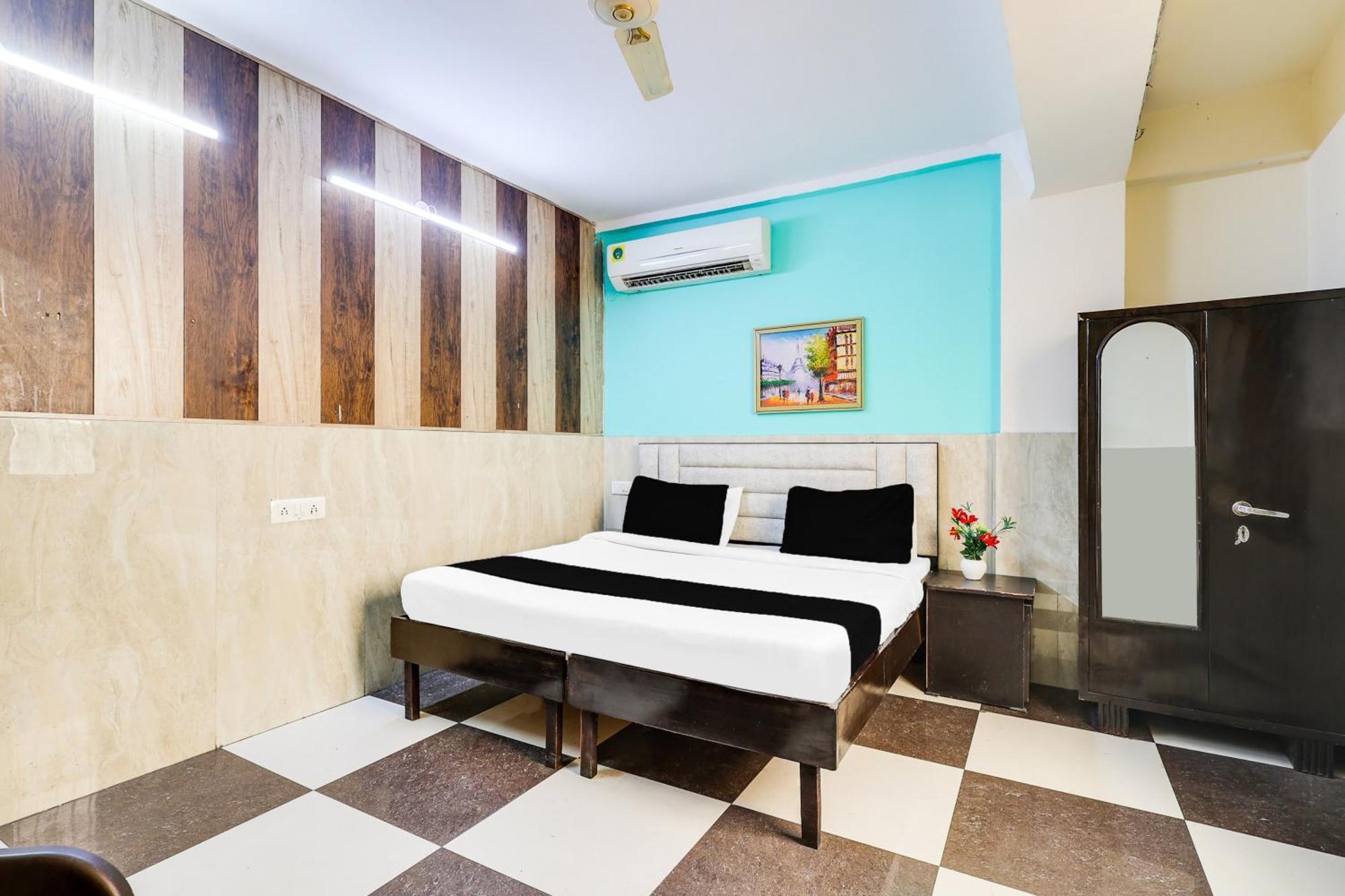 O Palam Hotel