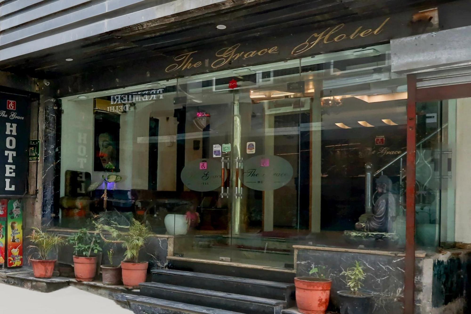 O The Grace Delhi Hotel