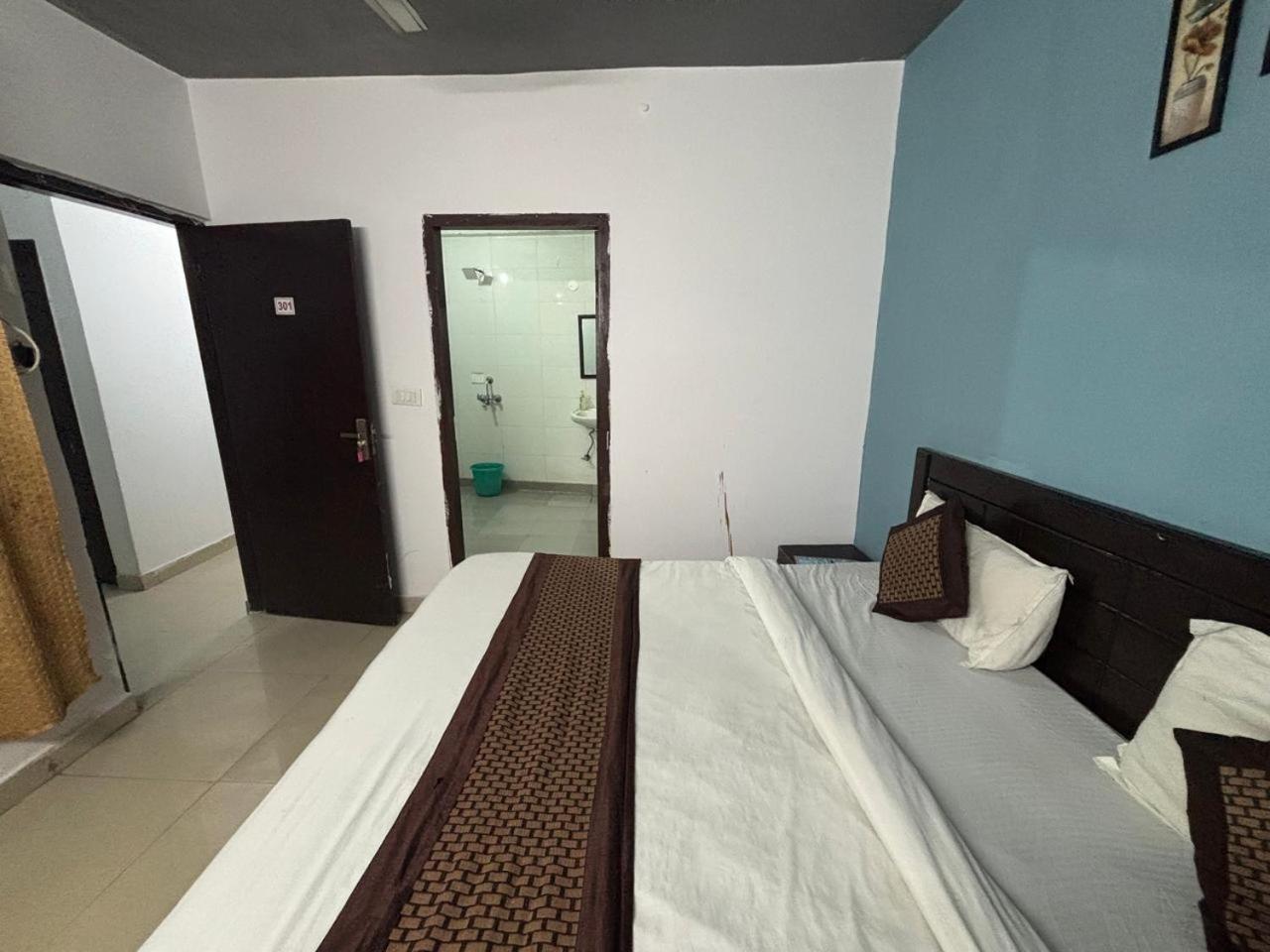 Royal Luxury In Hauz Khas Nova Deli