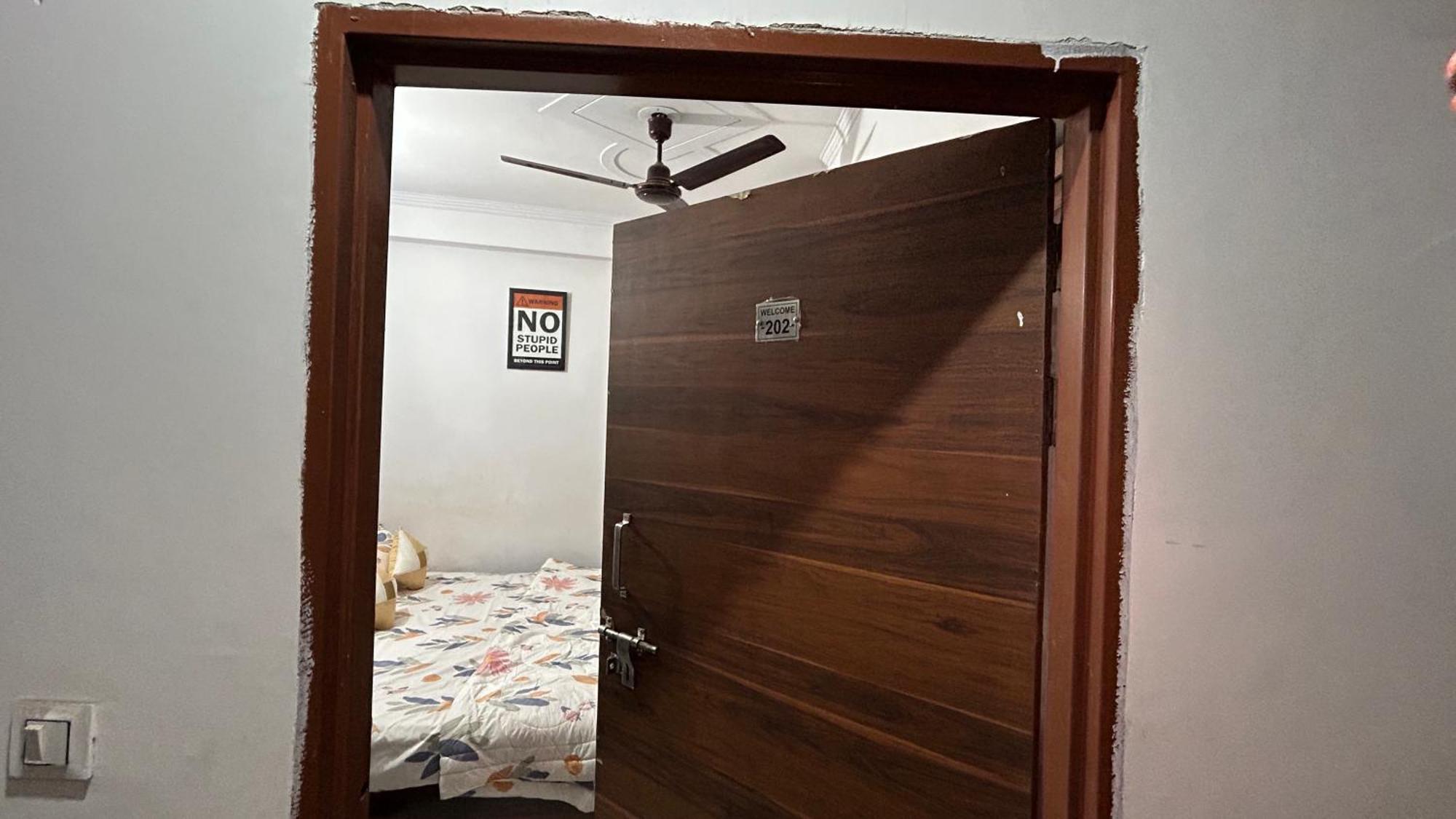 Apartamento The Comfort Corner Inn- & Kitchen - Couple Friendly - 7-8 Km Drive From Airport