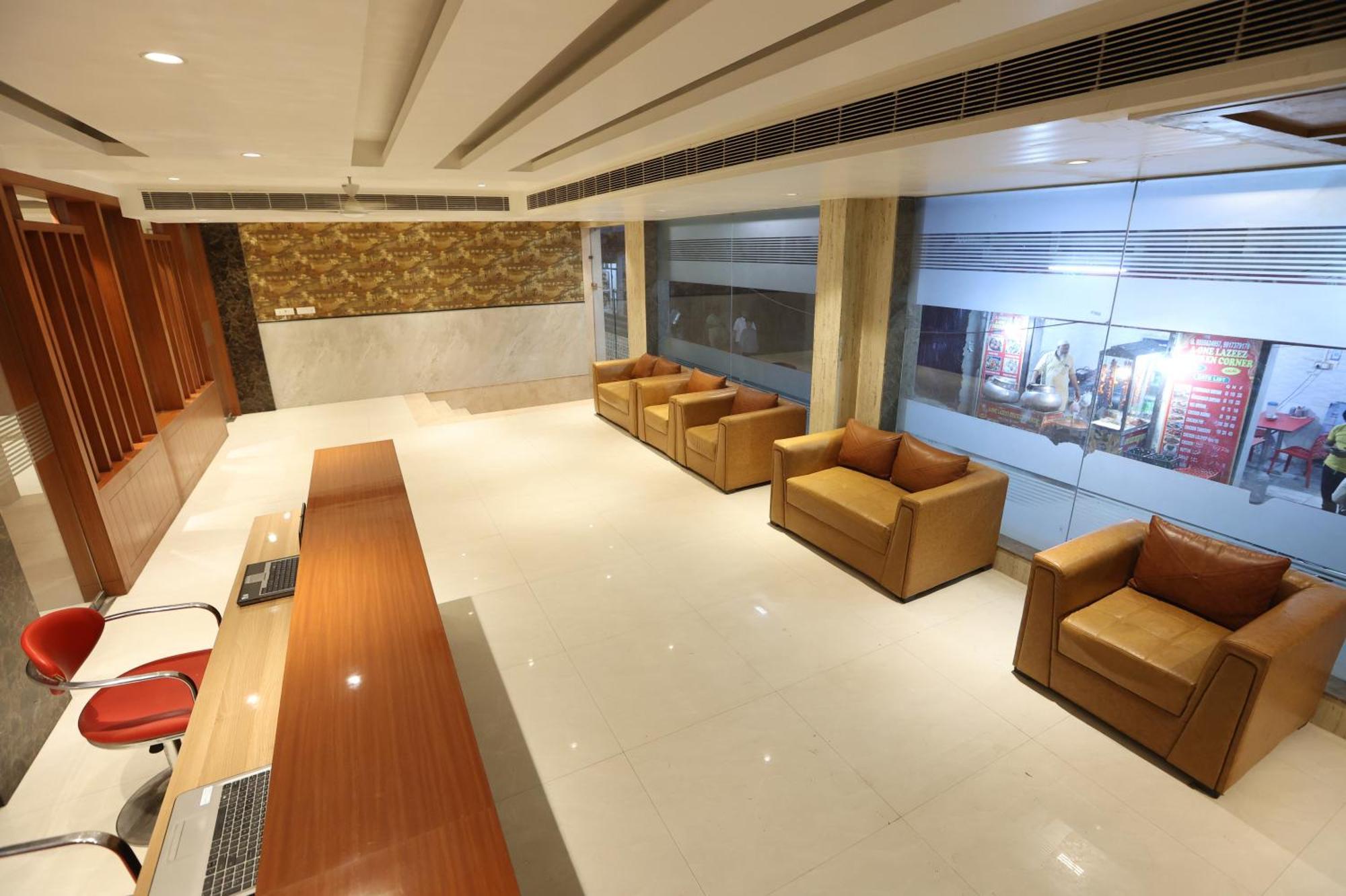 Hotel Elevate - With Complimentary Pickup Or Drop Near Delhi Airport New Delhi