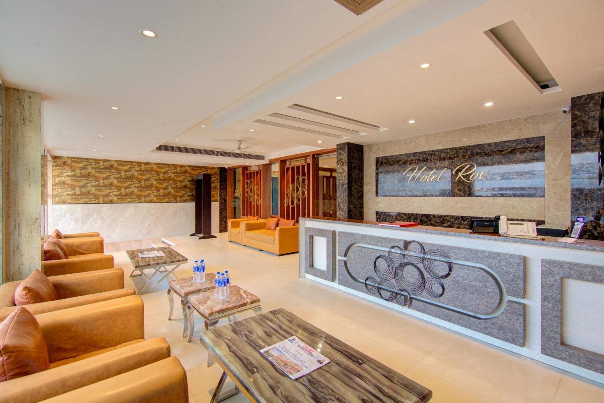 Hotel Elevate - With Complimentary Pickup Or Drop Near Delhi Airport