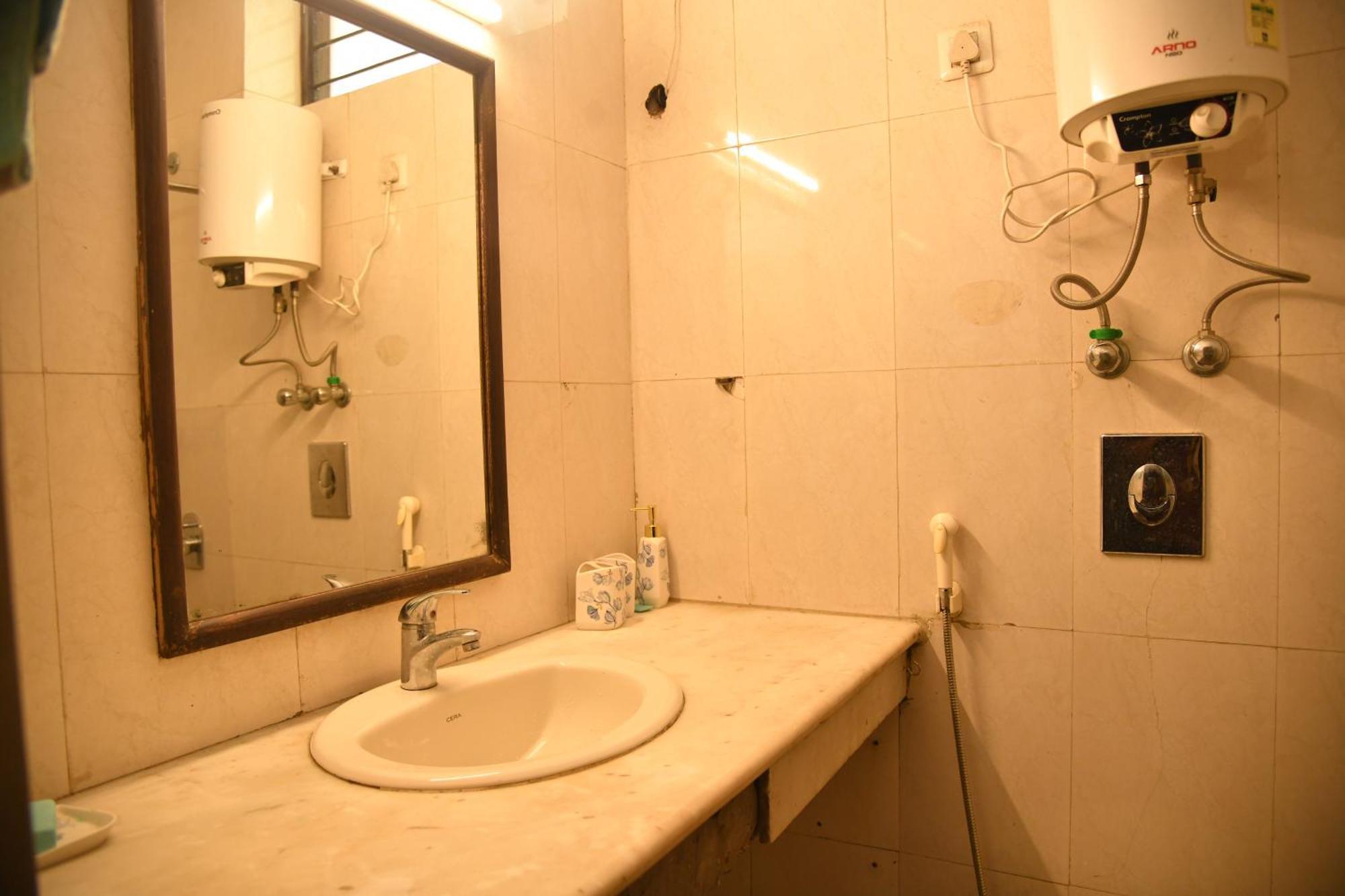 Himtrek Delhi Bed & Breakfast New Delhi
