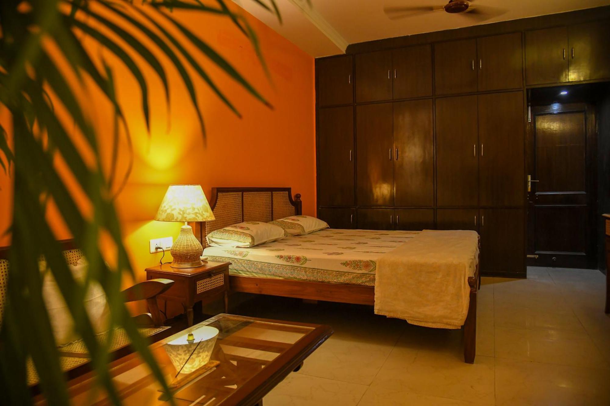Bed & Breakfast Himtrek Delhi