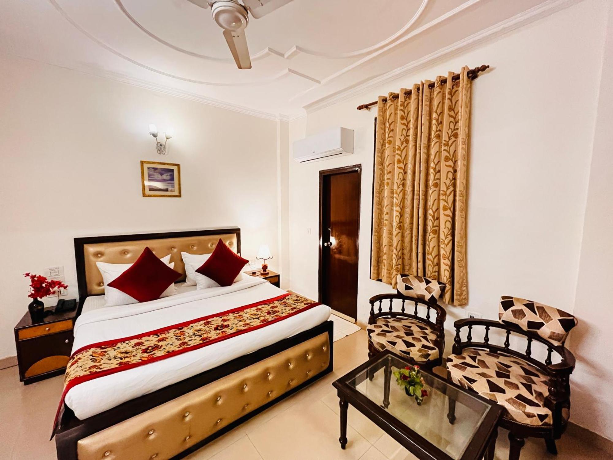 Paras - Karol Bagh 3* Delhi (National Capital Territory of India)