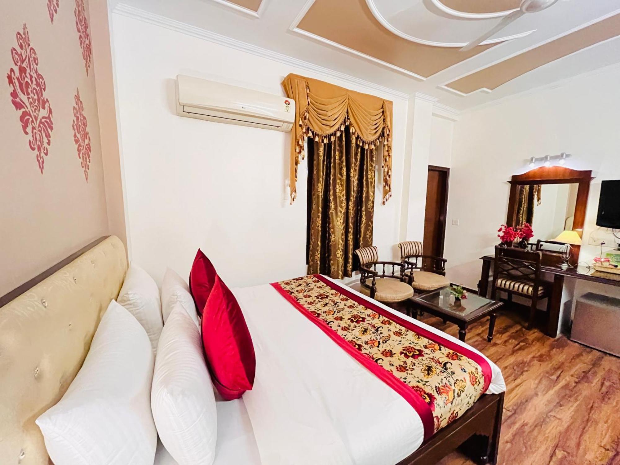 Paras - Karol Bagh Hotel Delhi (National Capital Territory of India)