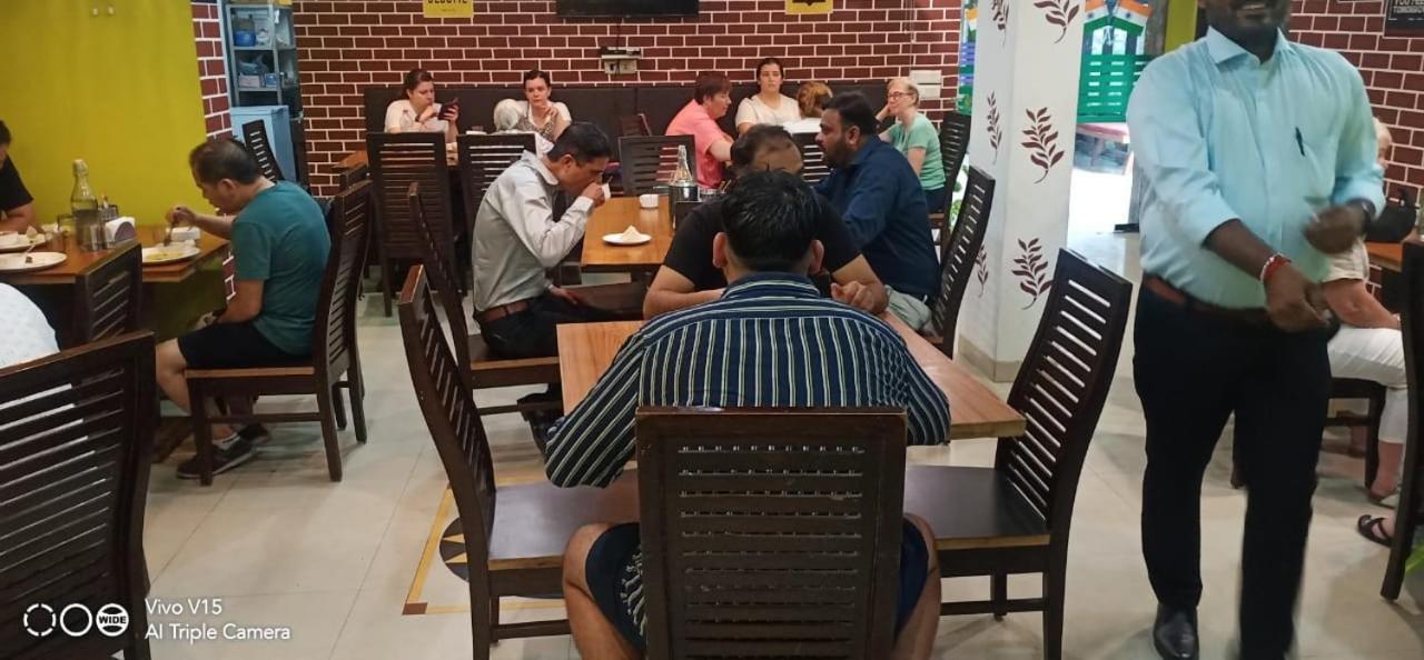 Wti Airport Grand Delhi Hotel
