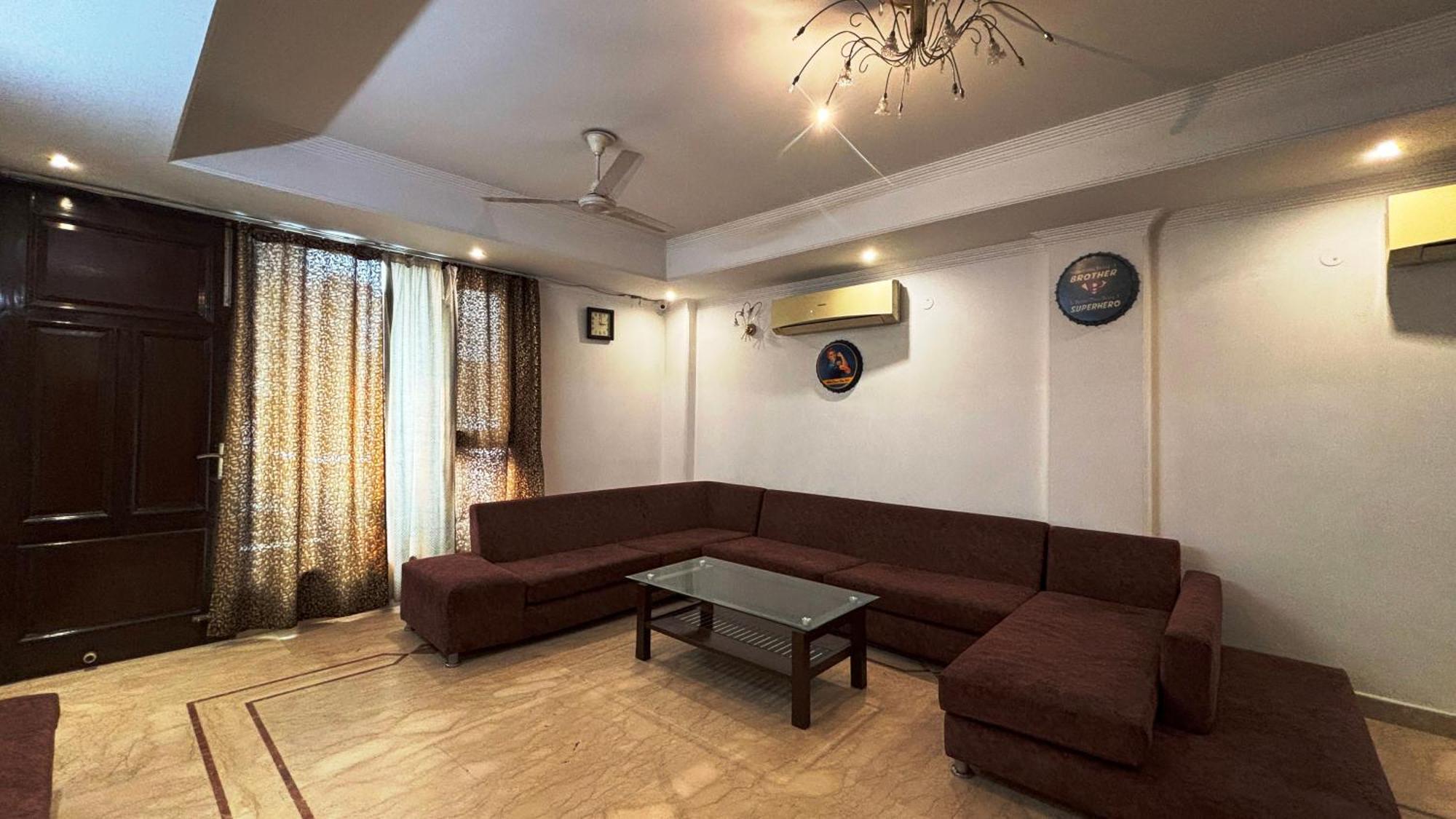 Under My Roof - Classic 3* Delhi (National Capital Territory of India)