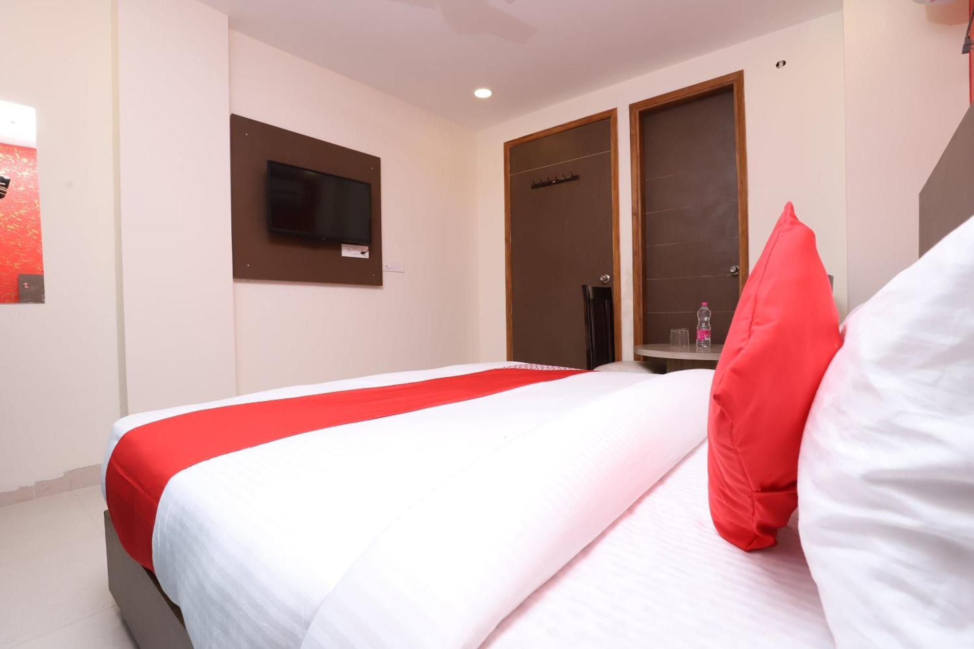 O Prime Palace Hotel 3*