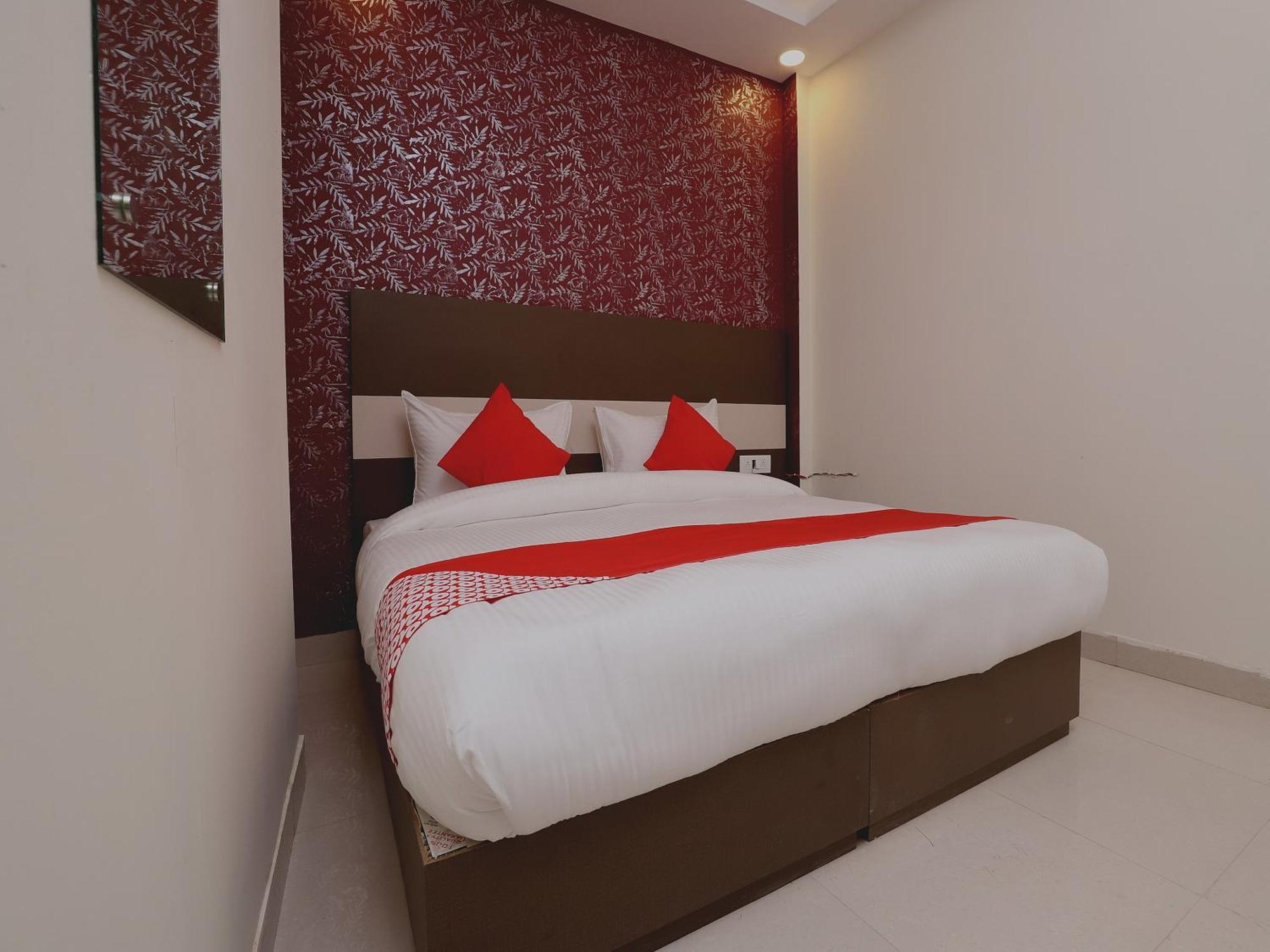 O Prime Palace 3*