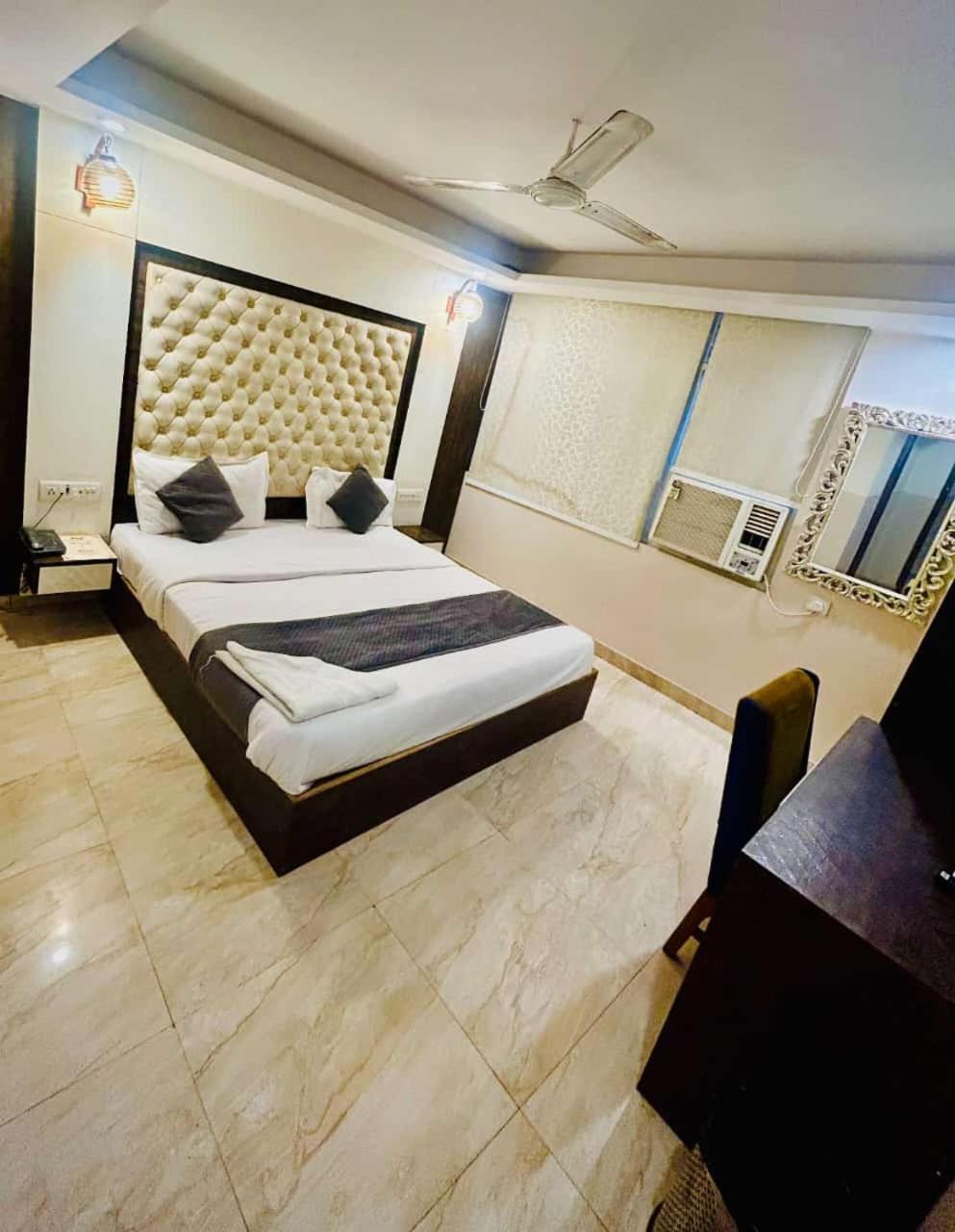 Airport Hotel