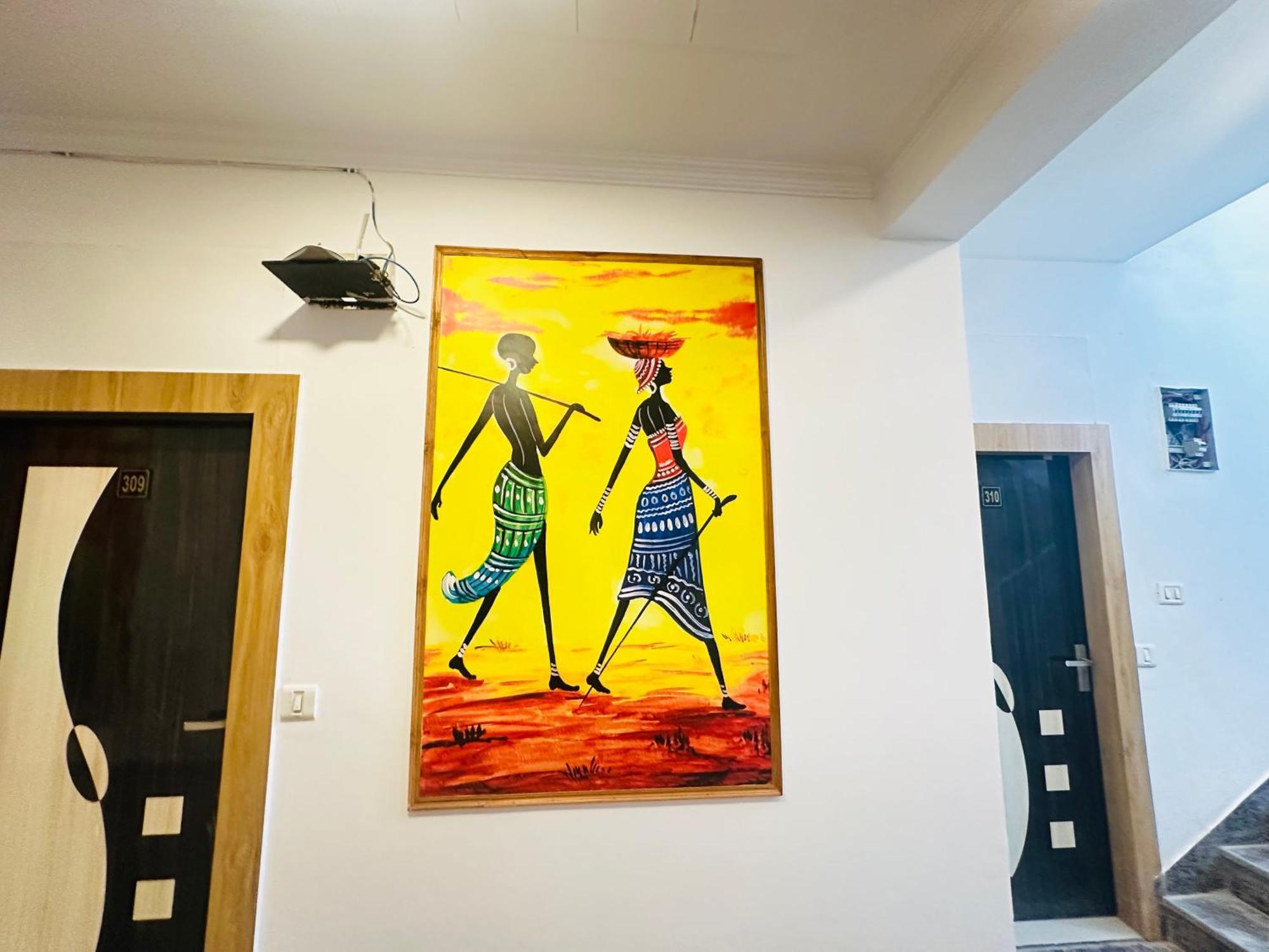 Vvs Near Delhi Airport Nova Deli