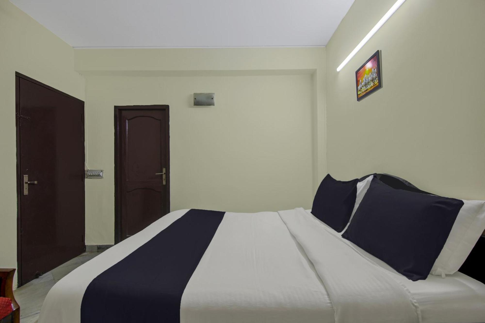 Hotel O Malhotra Bnb Nova Deli
