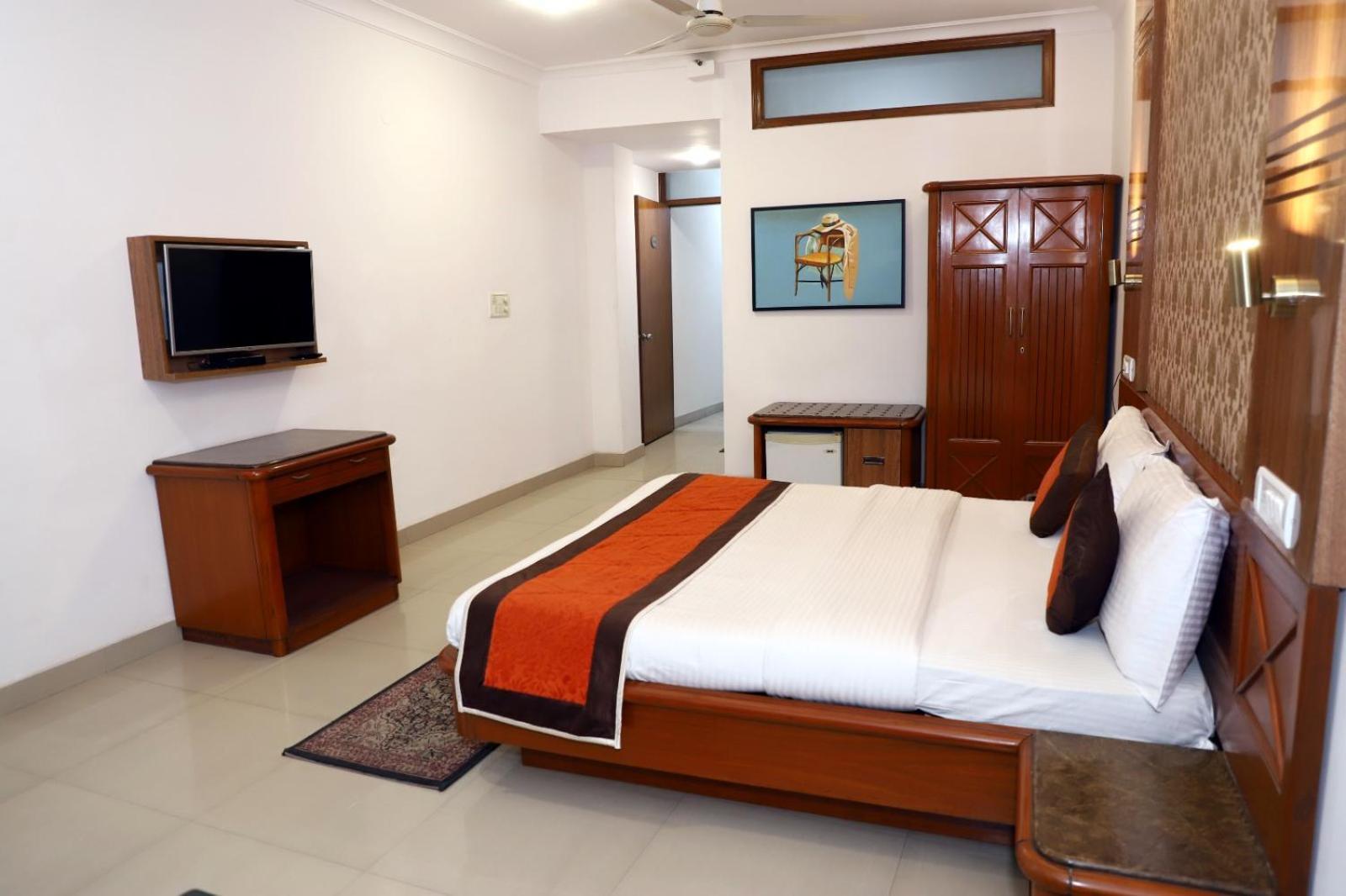 Hotel Airport 2*