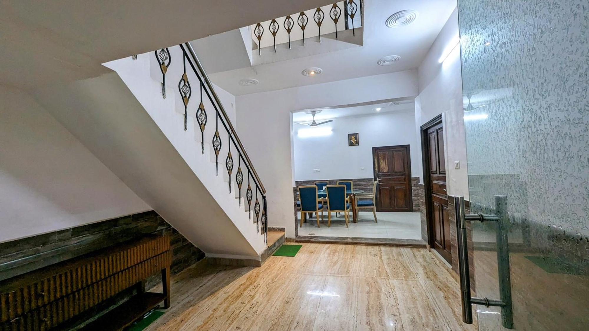 Lecston @yashobhoomi Dwarka Sector - 25 Metro Station Hotel Delhi (National Capital Territory of India)