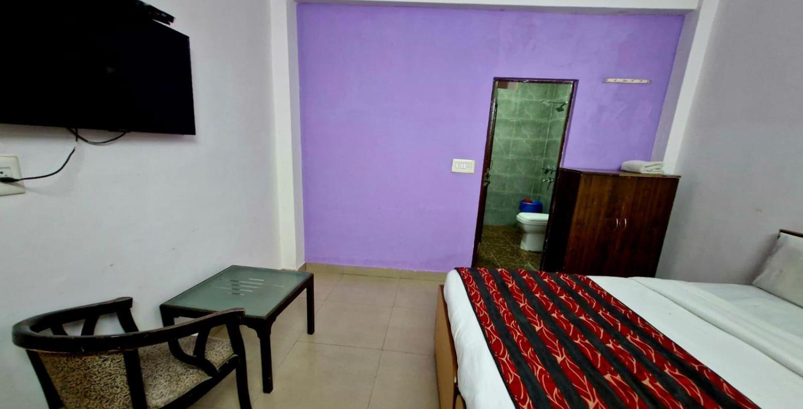 Hospedagem domiciliar Atlas Near Igi Airport T3 *