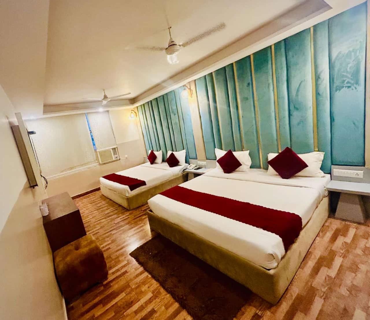 Airport Hotel 3*