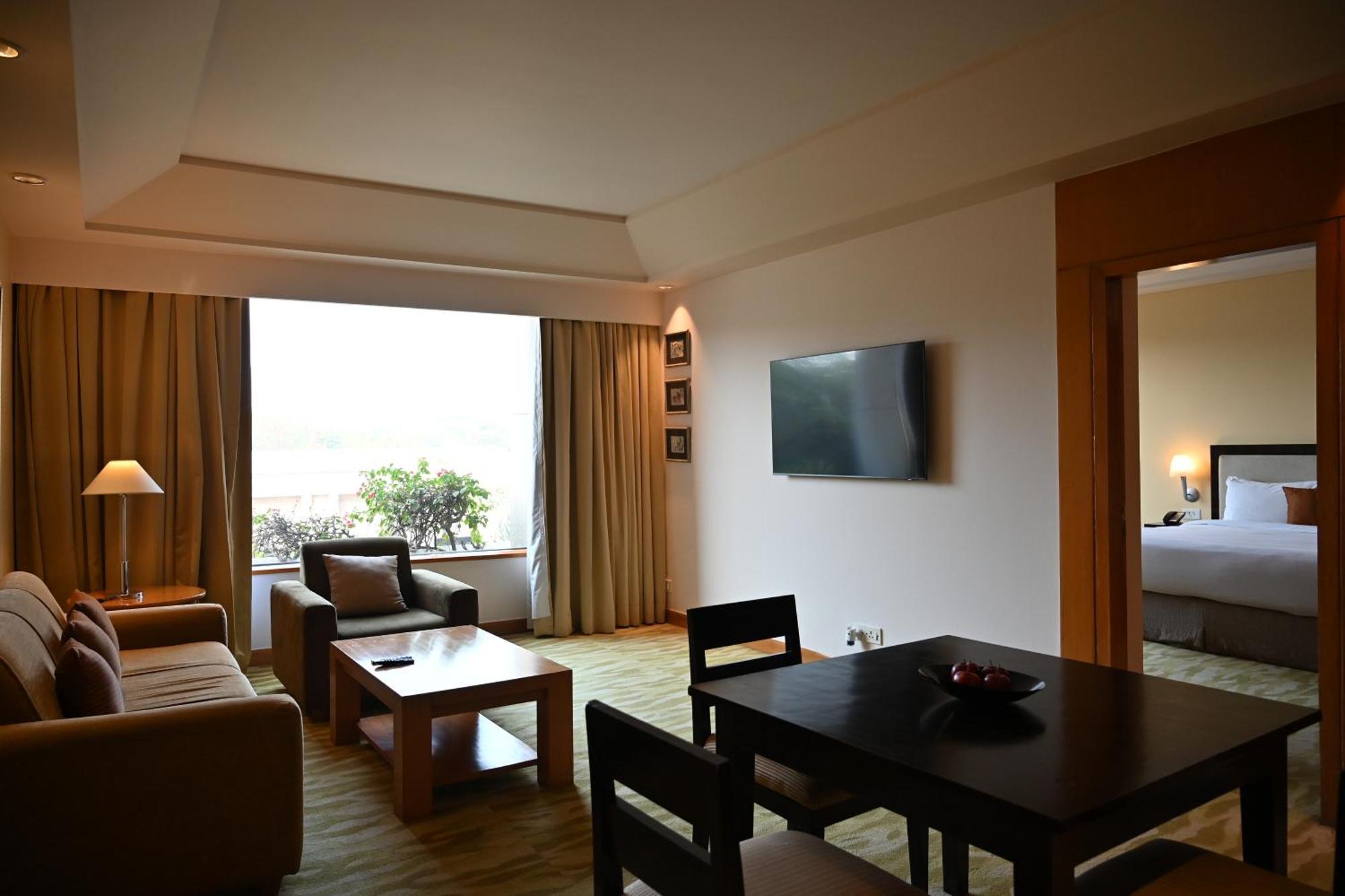 The Grand 5* New Delhi