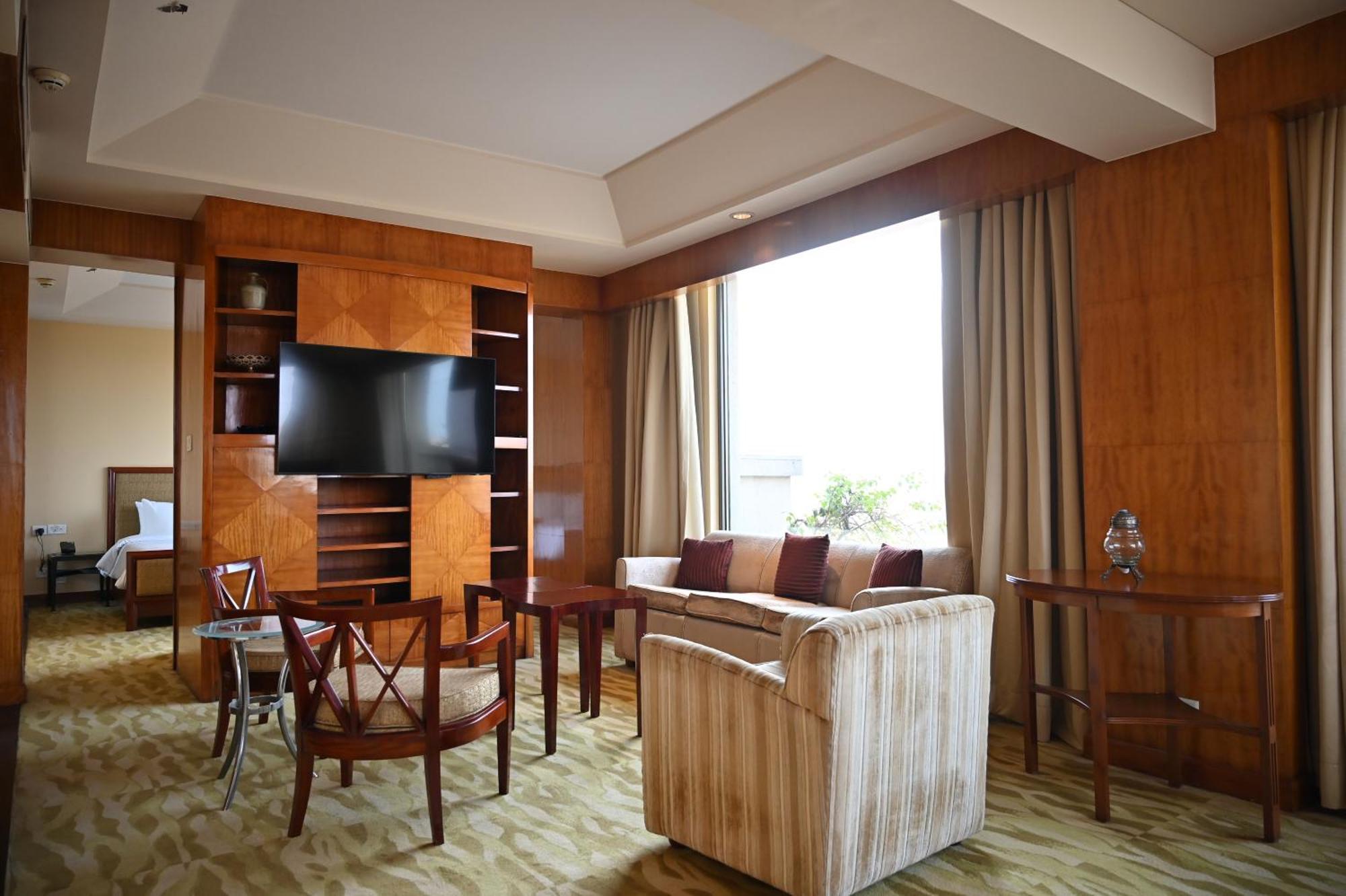 The Grand New Delhi