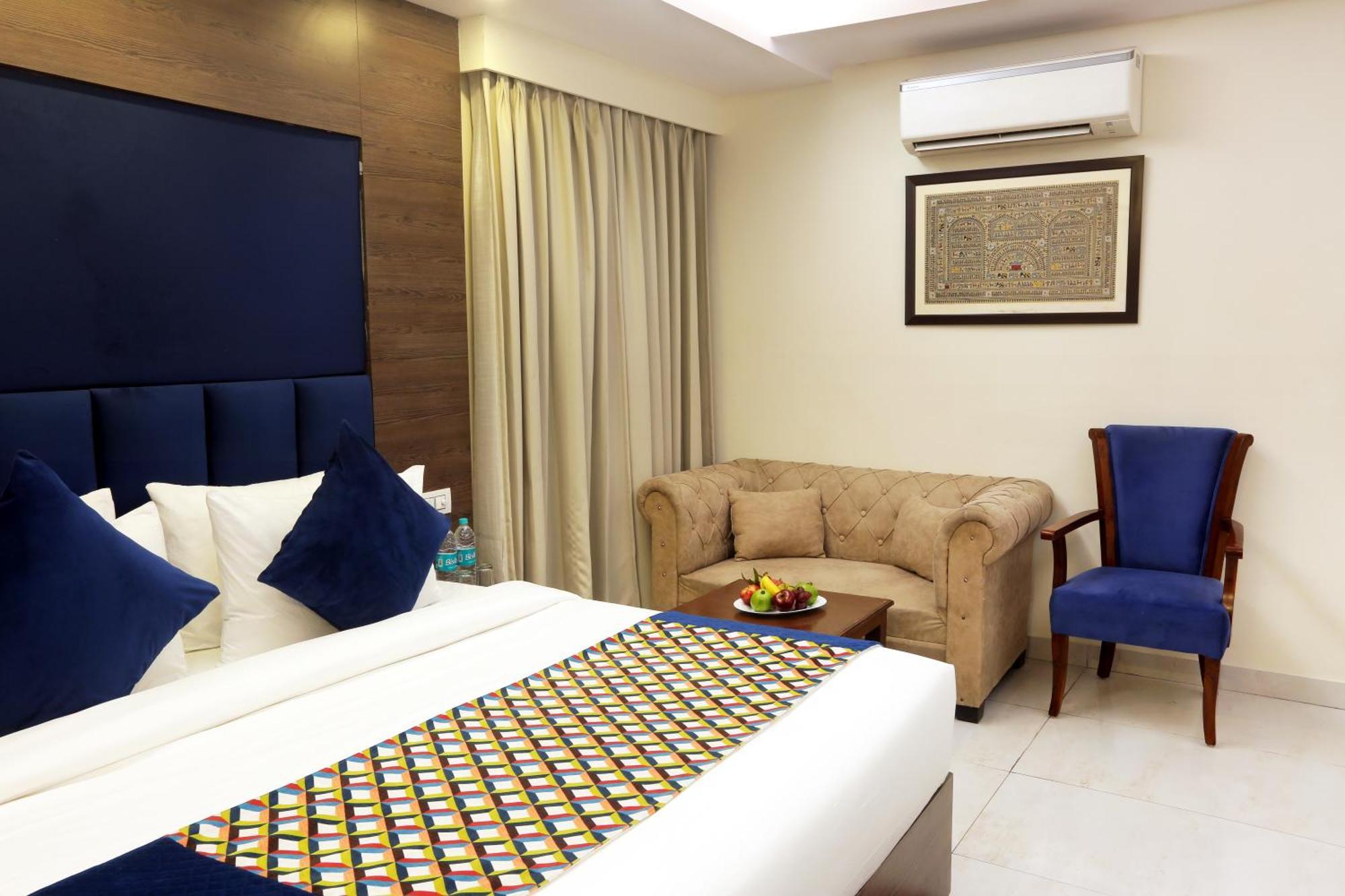 Hotel Cardinal Oxmo Delhi Airort