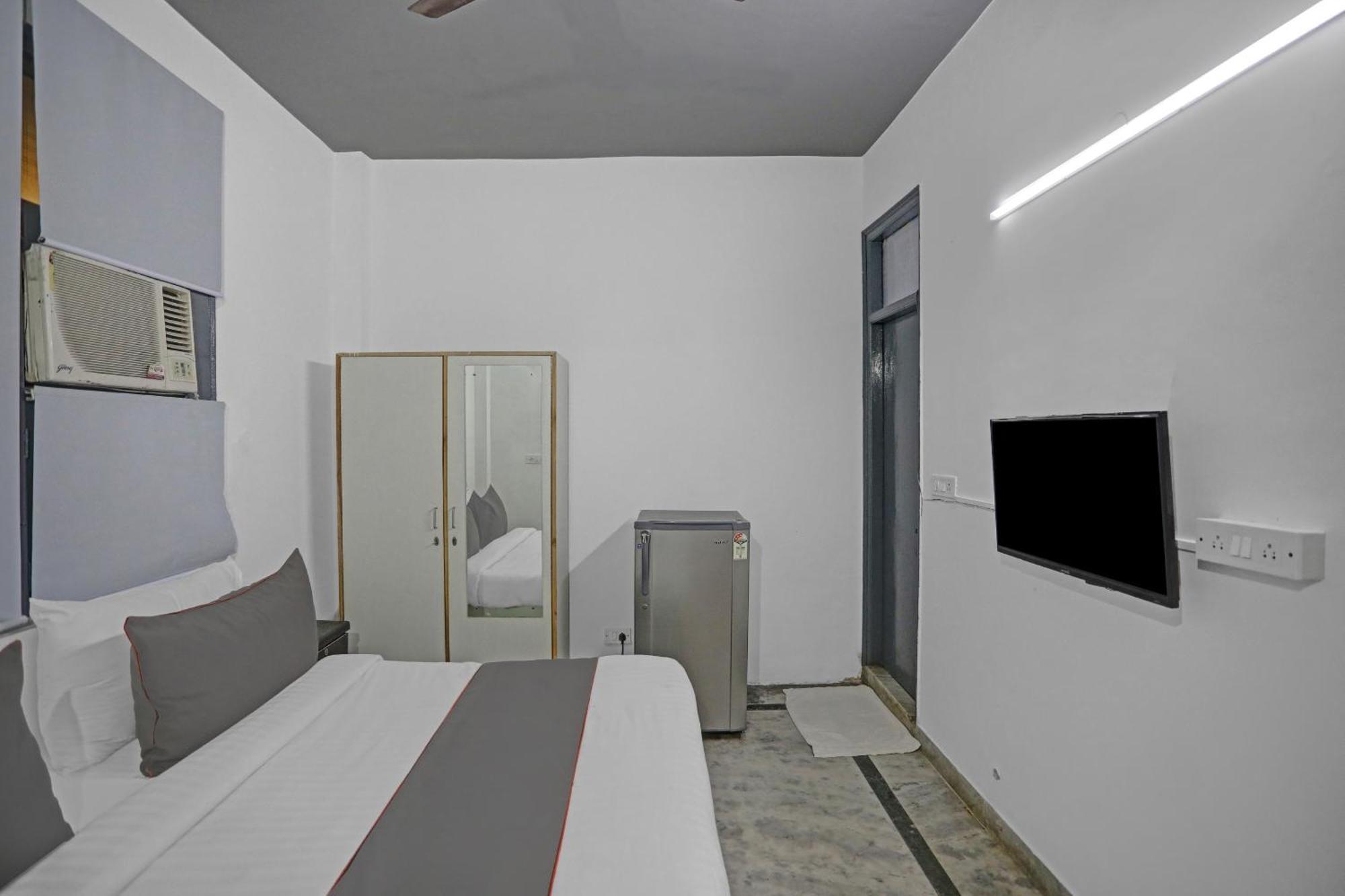 Hotel O The Premium 4*