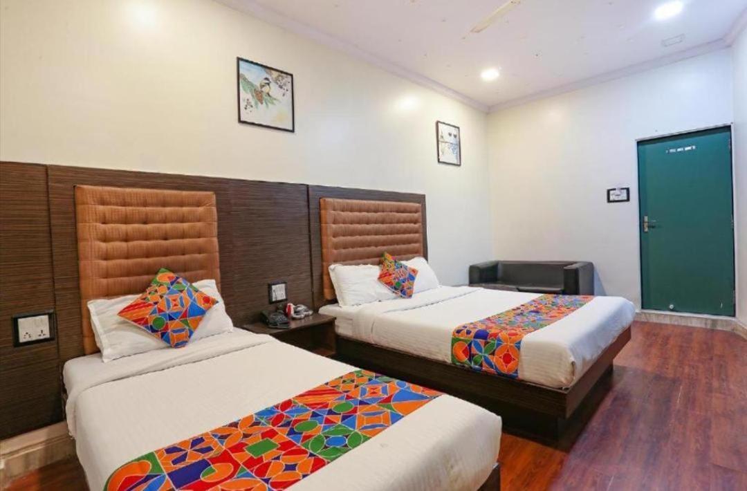 Bed & Breakfast Park Suites At Delhi Airport