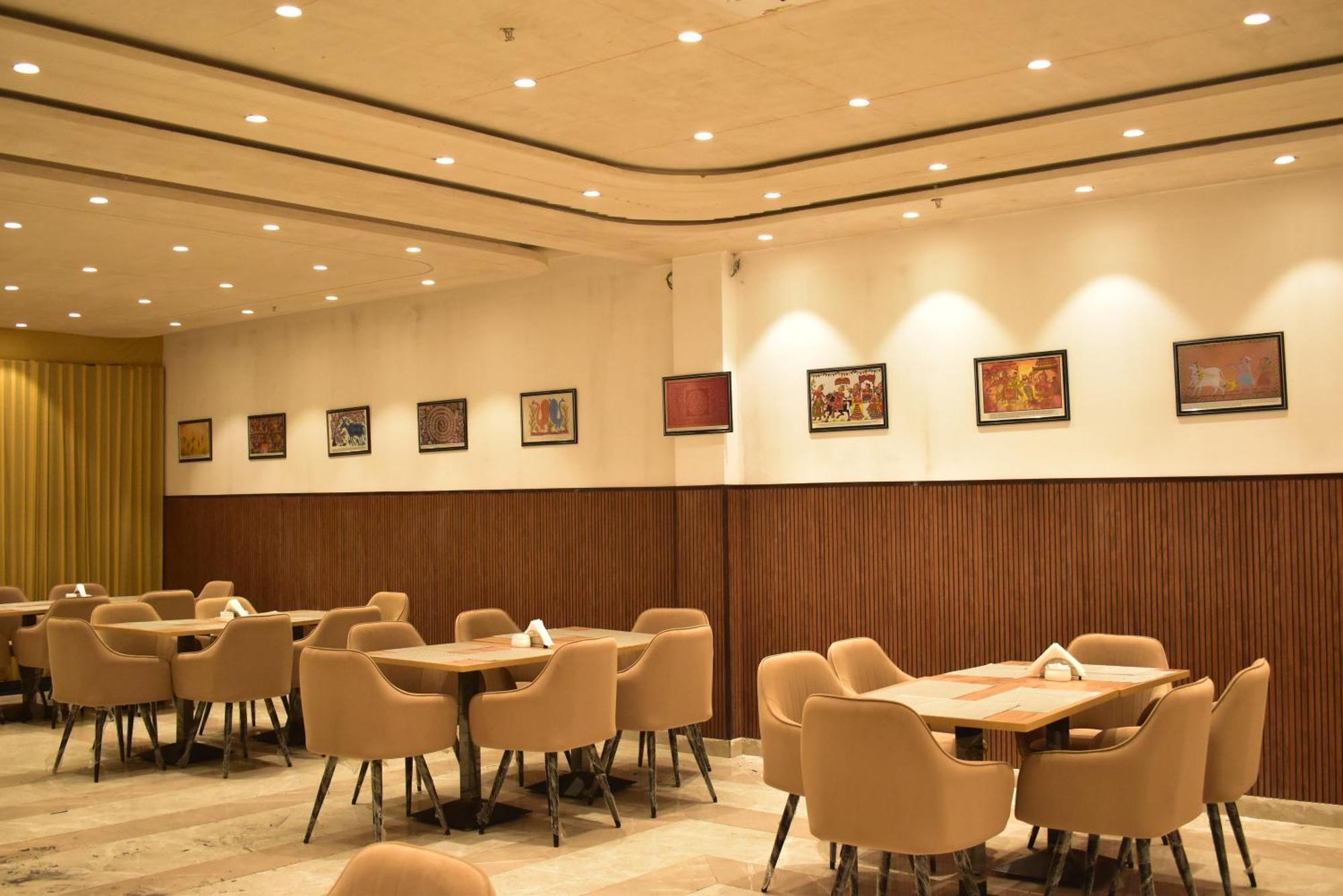 Hotel Cullinan By Qotel Janakpuri