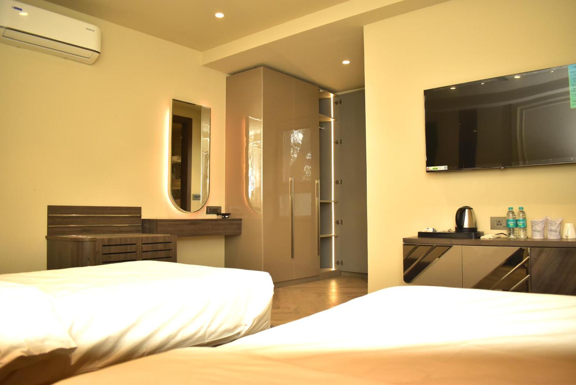 Hotel Cullinan By Qotel Janakpuri Delhi (National Capital Territory of India)
