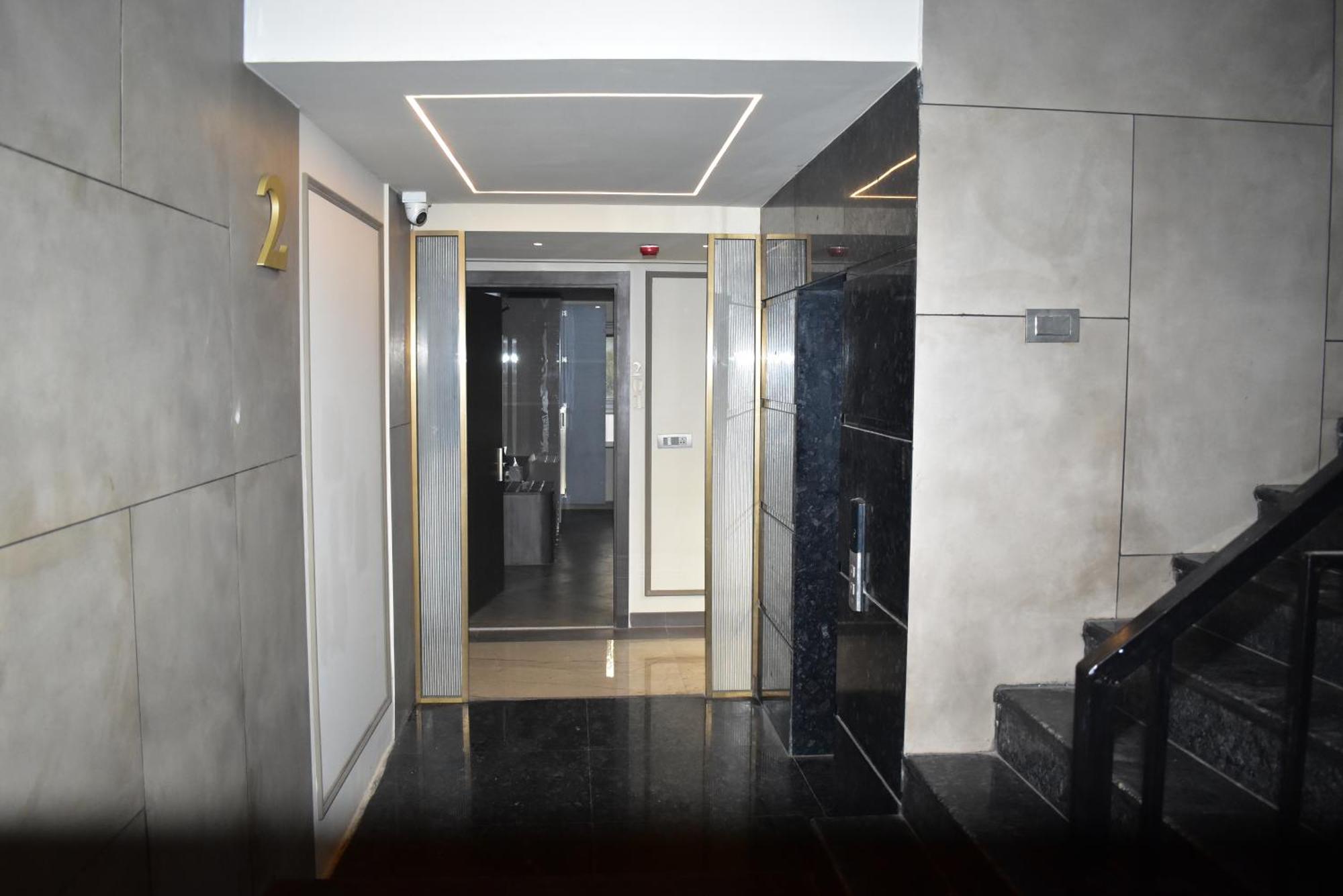 Cullinan By Qotel Janakpuri Hotel 3*