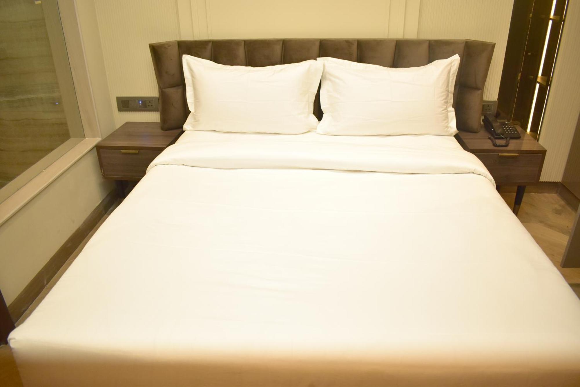 Hotel Cullinan By Qotel Janakpuri Delhi (National Capital Territory of India)
