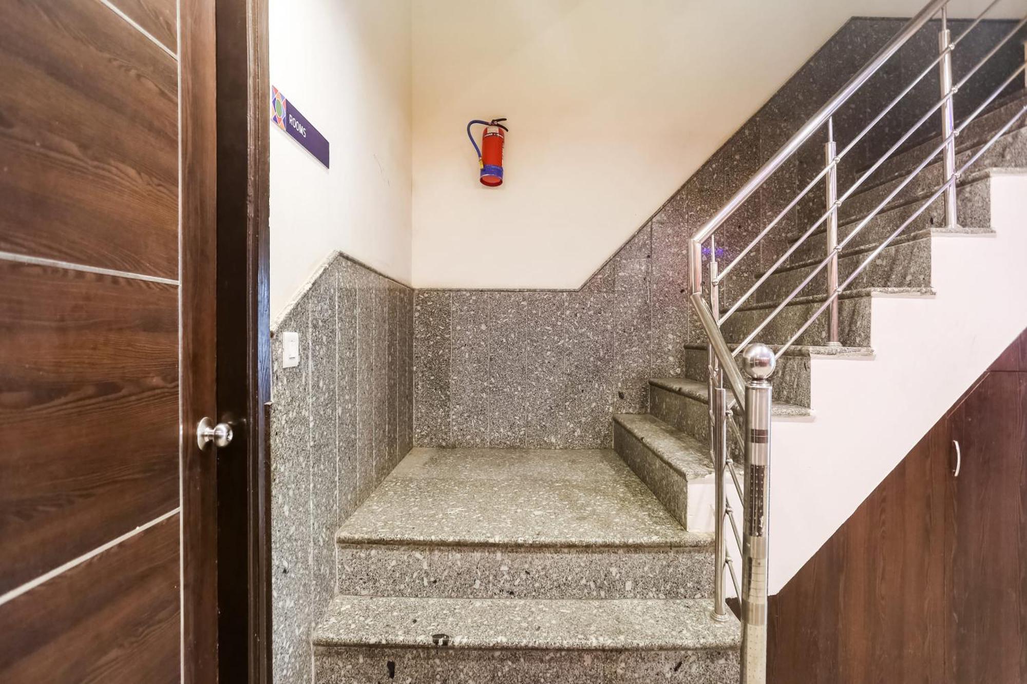 Hotel O Amenda International 4*