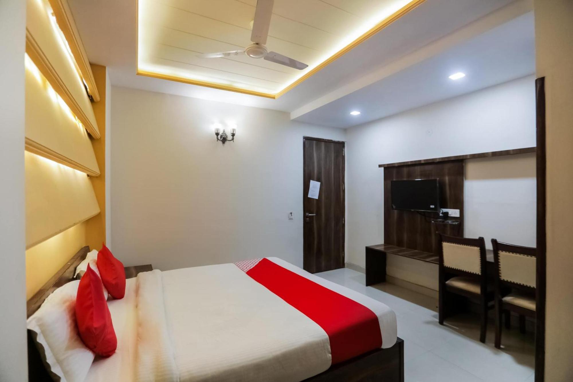 Hotel O Abhi Residency