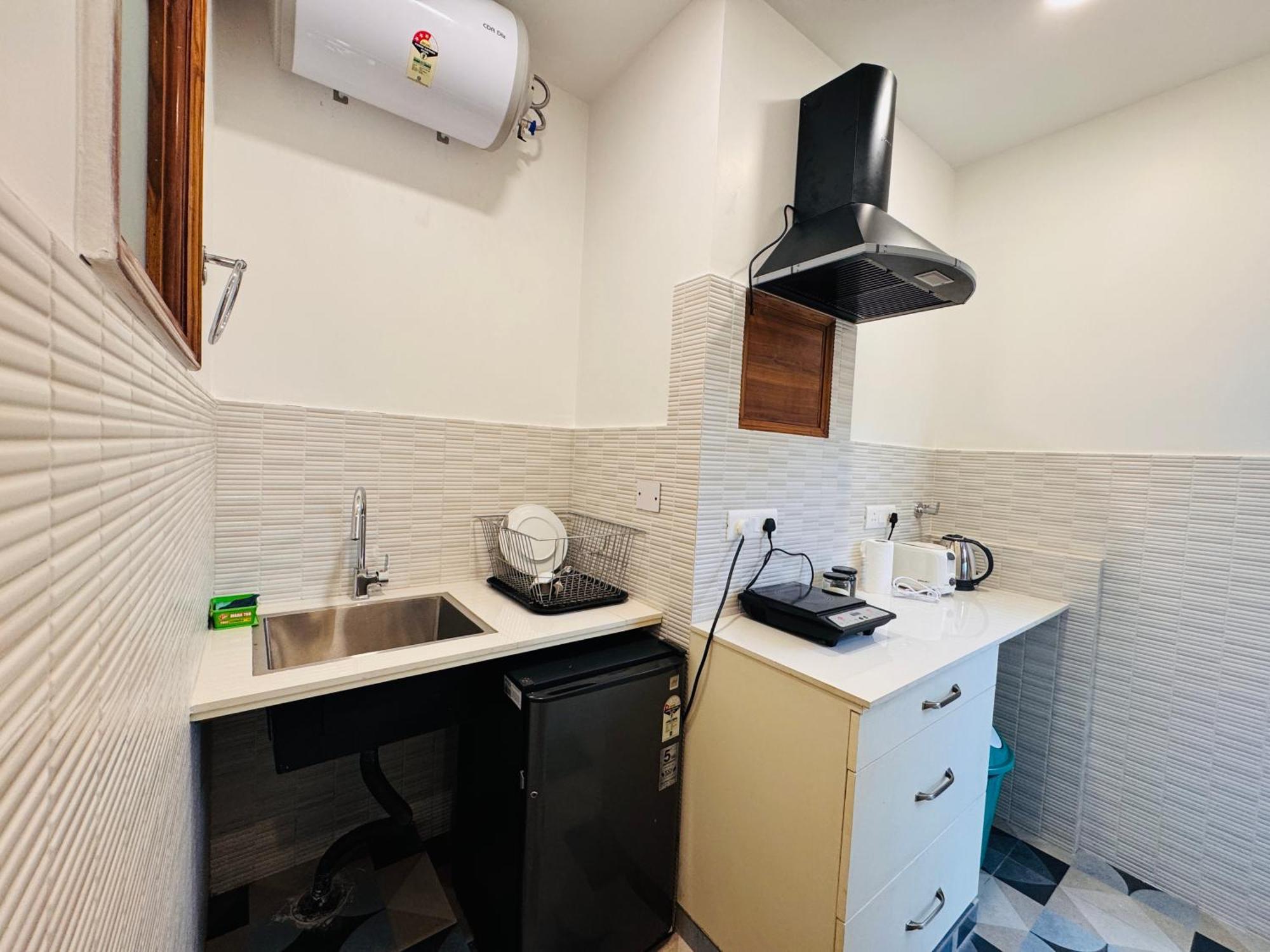Royal 27 Bed & Breakfast New Delhi