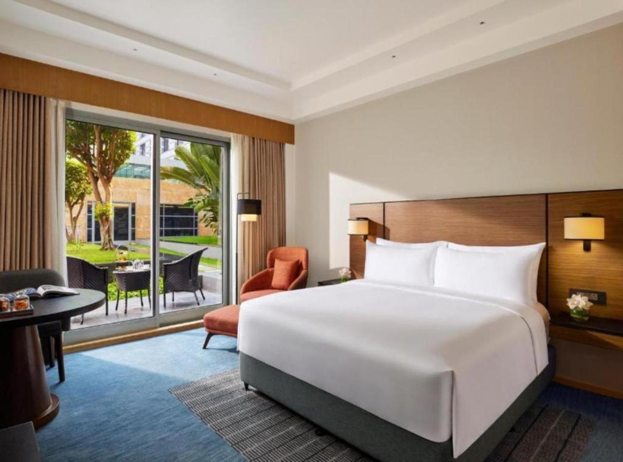 Rosewood A Family Near Delhi Airport 4*