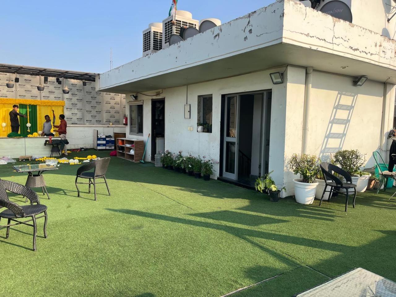 Aerostar Gold - Opposite Max Healthcare 3* Delhi (National Capital Territory of India)
