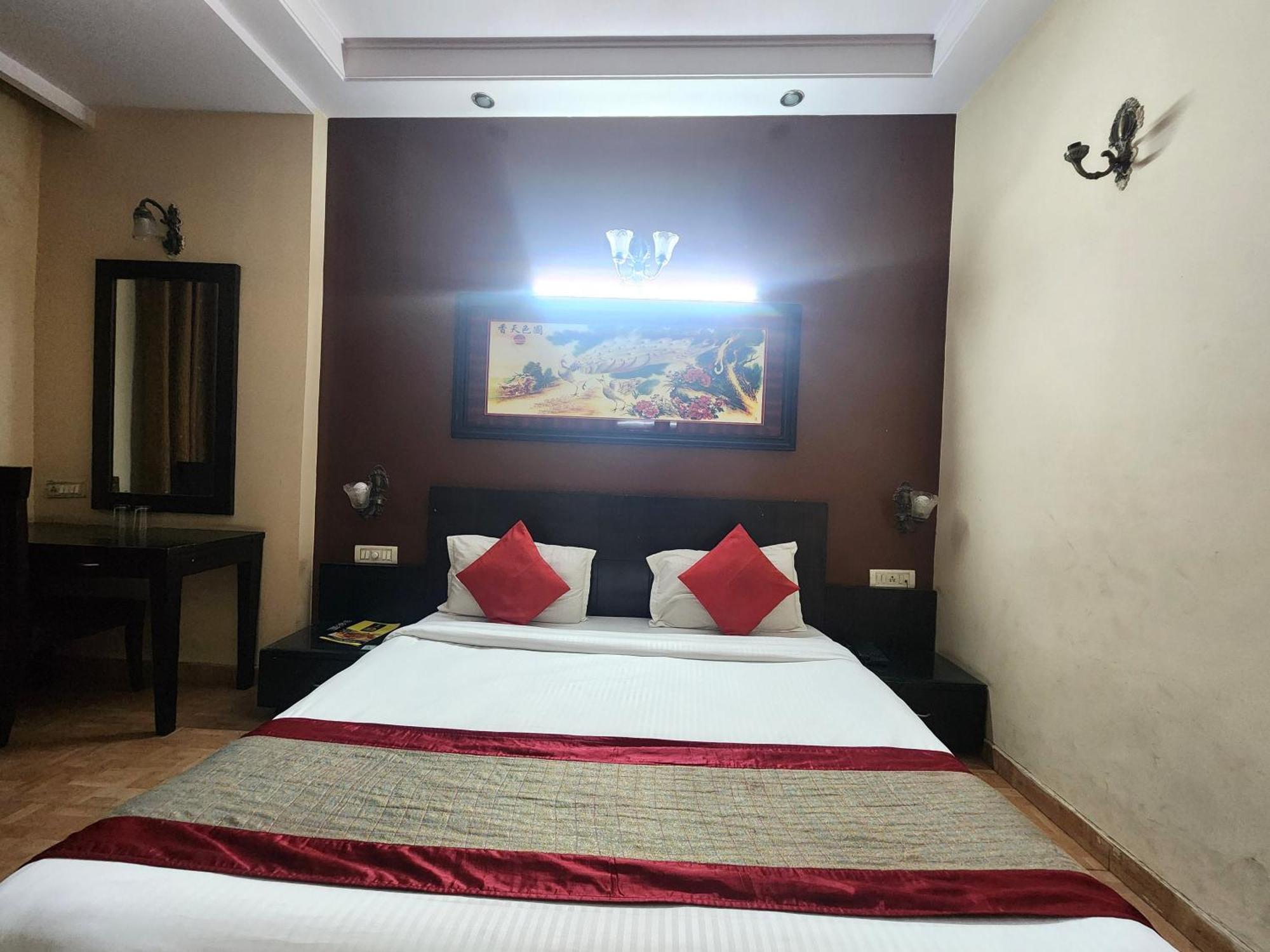 Mid Town 3* Delhi (National Capital Territory of India)