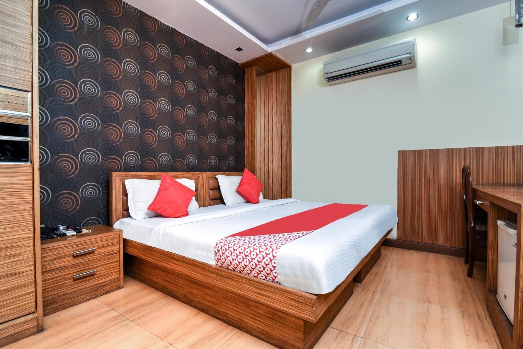 Hotel O Kochar Plaza 3*