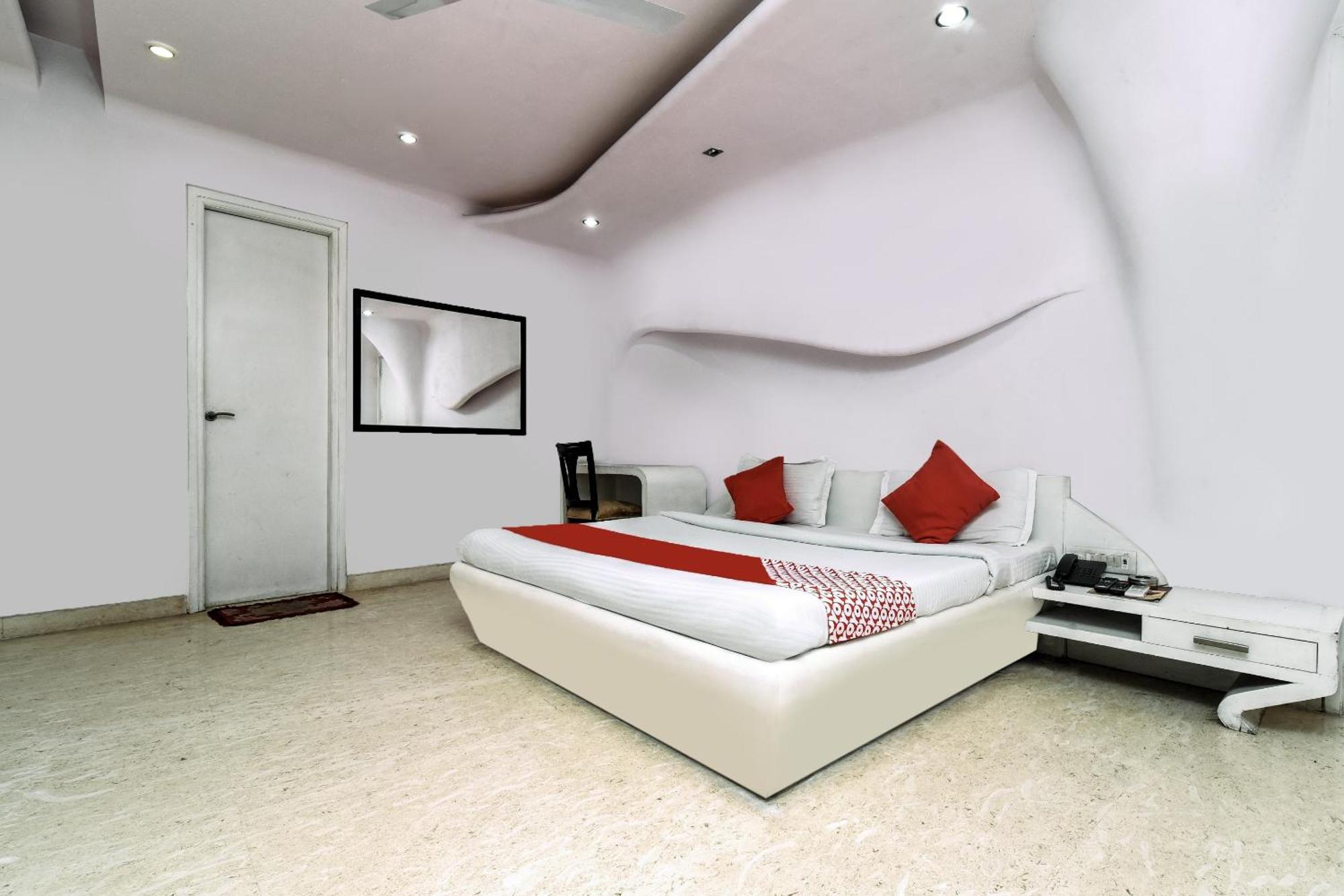 Hotel O Kochar Plaza 3*