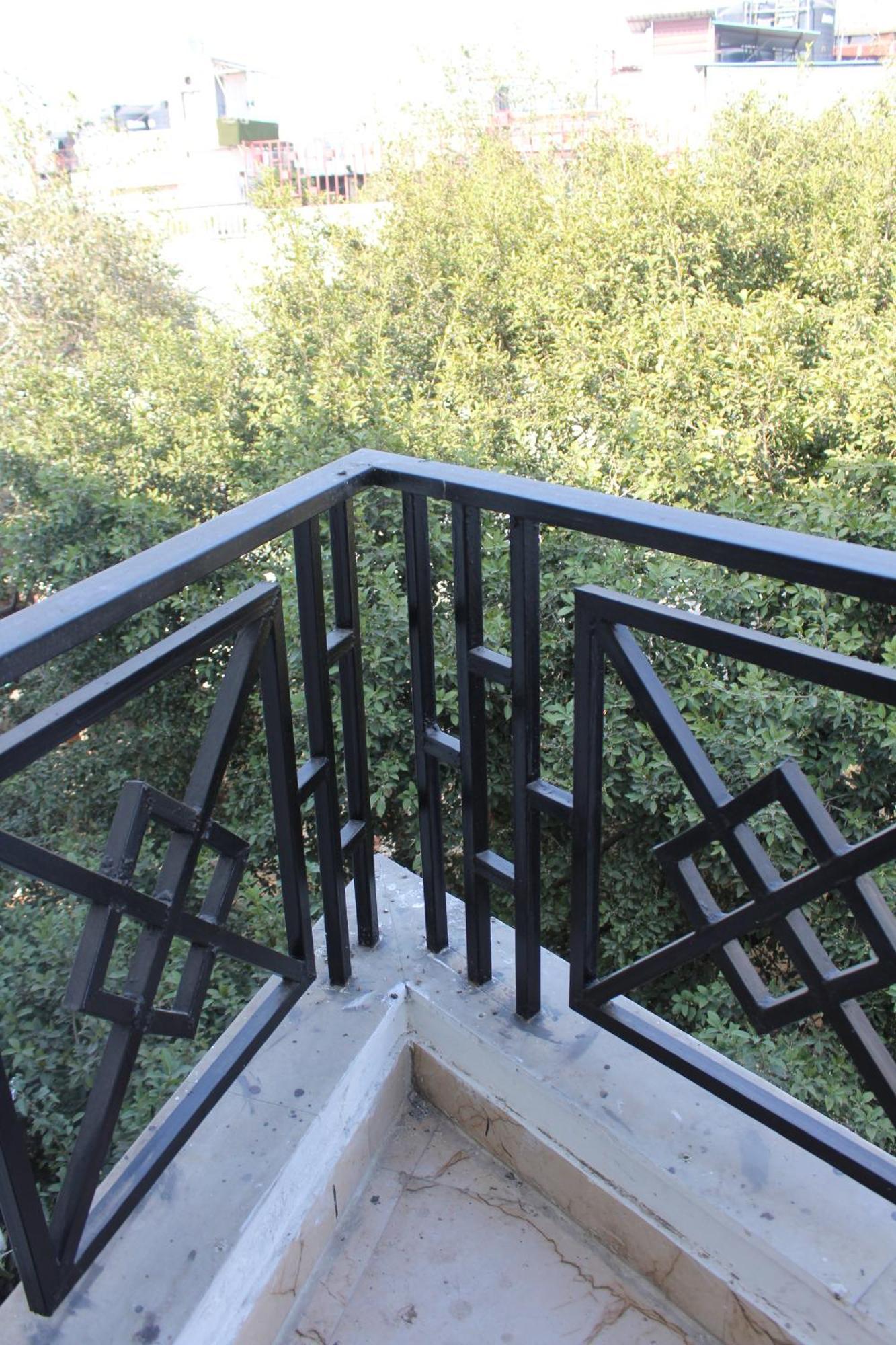 Hotel Hauz Khas - Near And