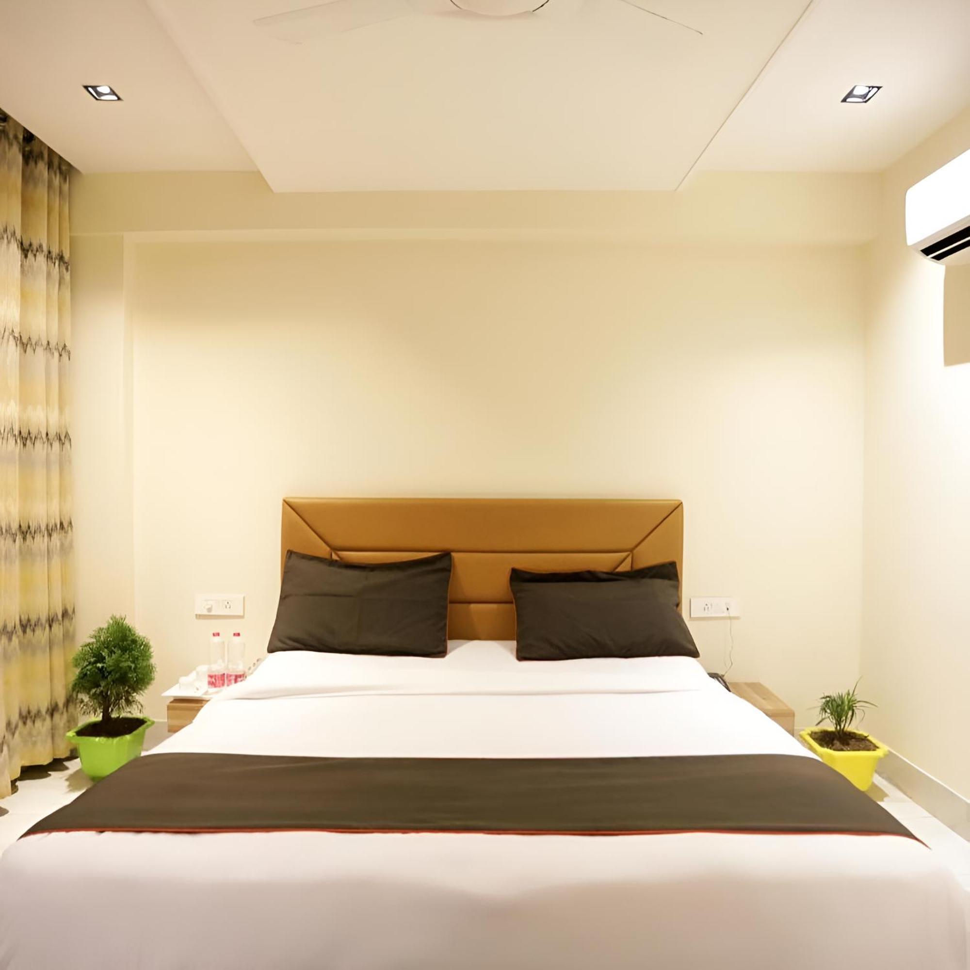 Goodluck House Near Terminal 3 Igi Airport New Delhi