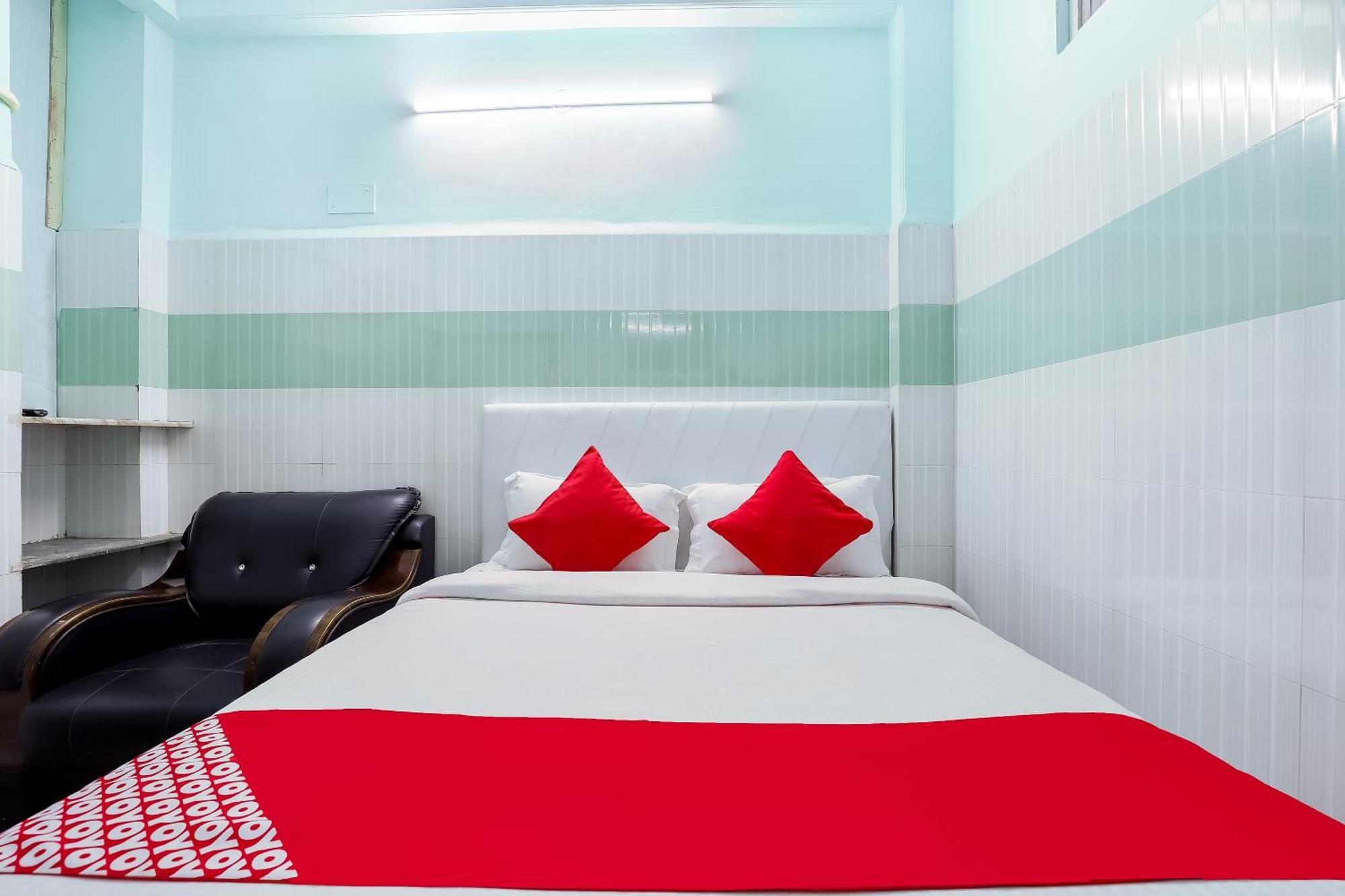 Oyo 69486 Royal Palace 4* Delhi (National Capital Territory of India)