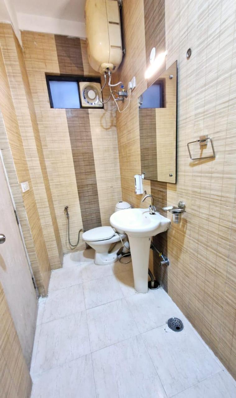 Hospedagem domiciliar Atlas Near Igi Airport T3 *
