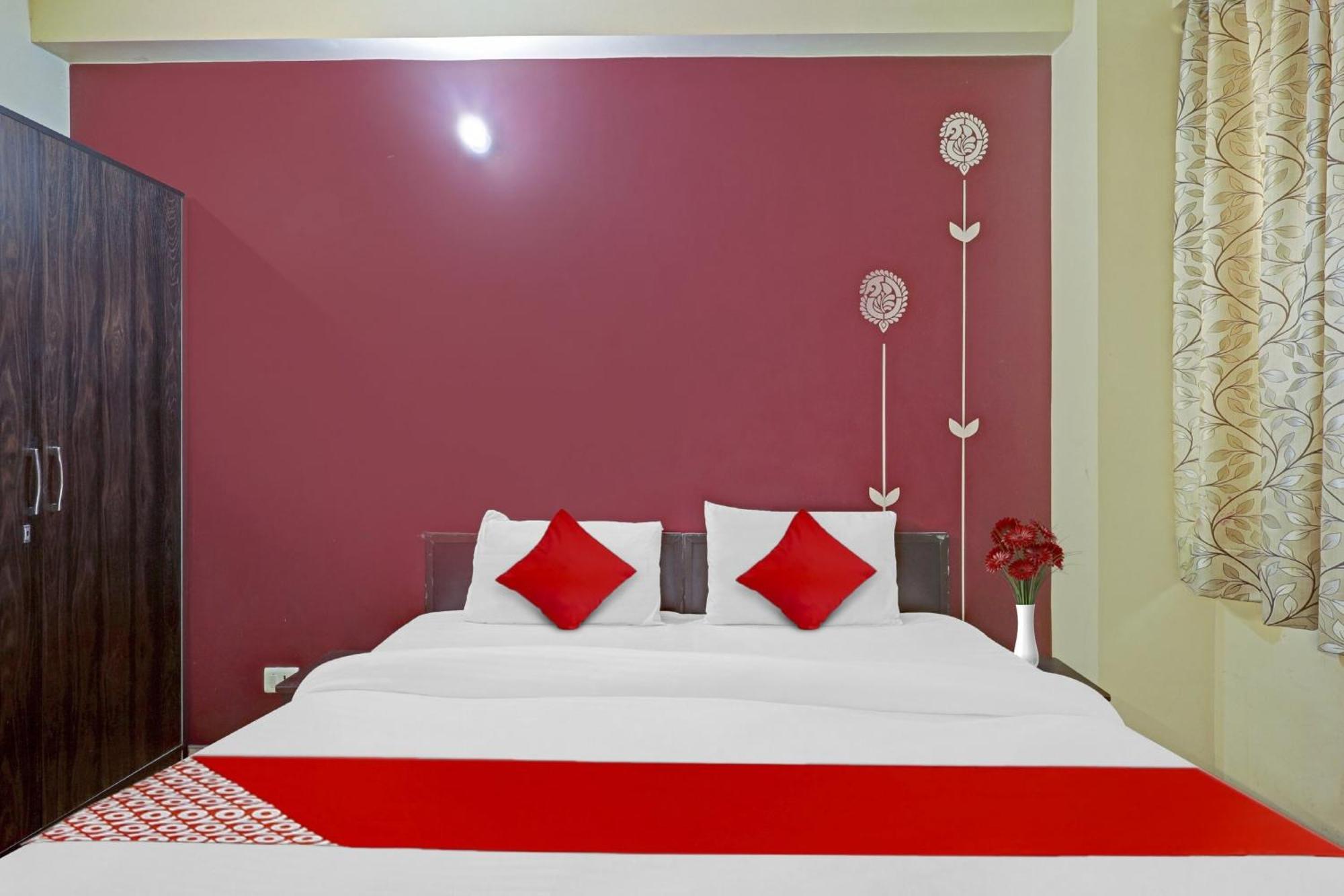 Hotel O A.k Palace New Delhi