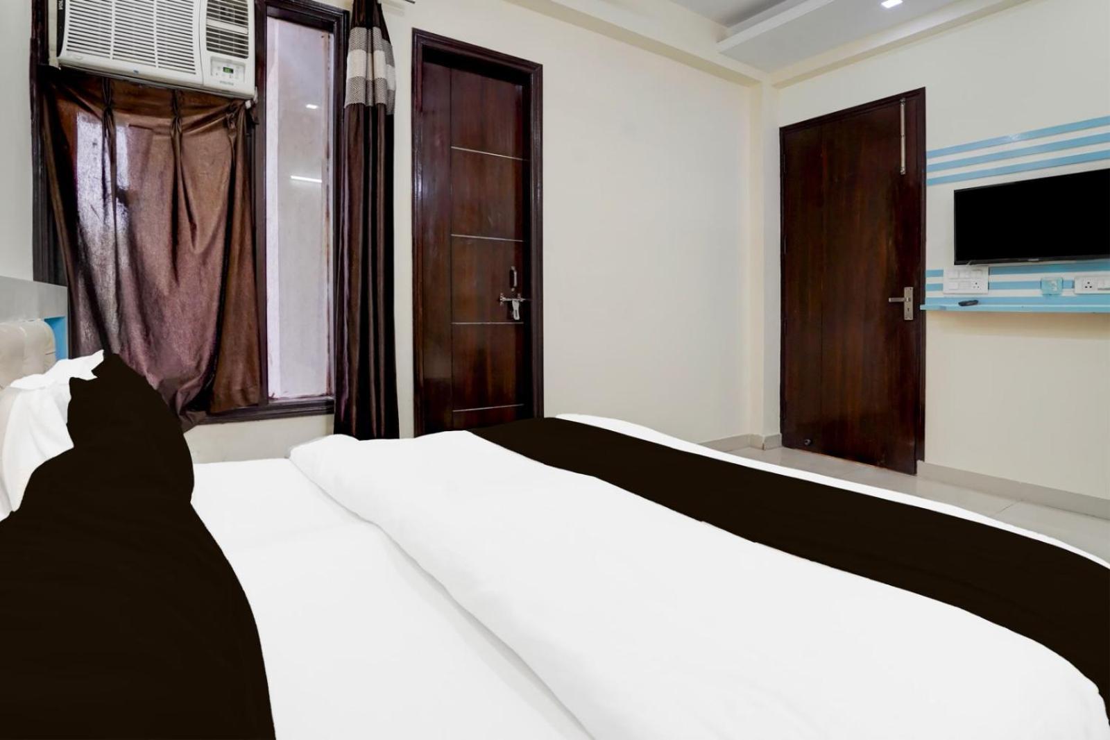 Raju Hotel New Delhi
