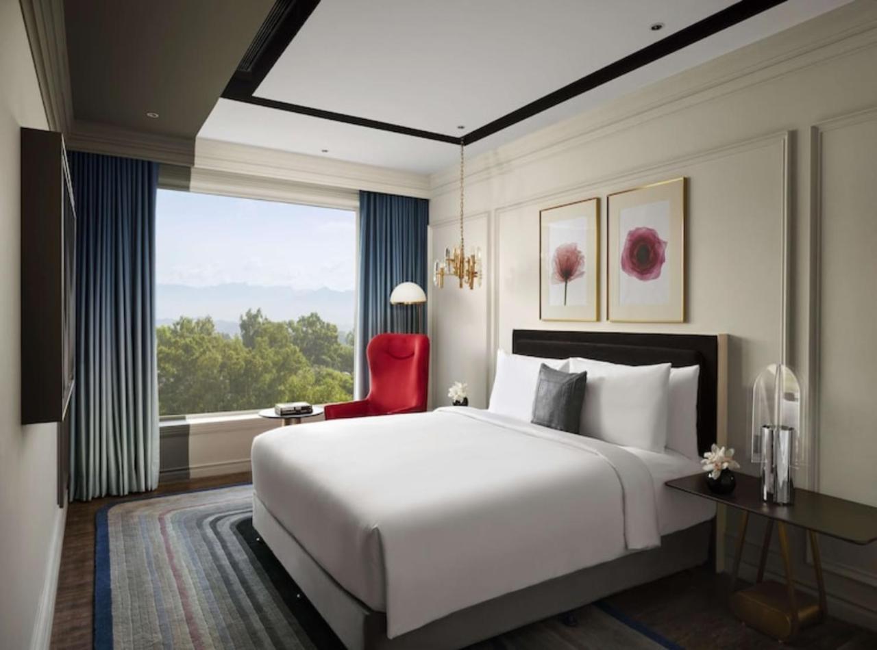 Rosewood Near Delhi Airport Hotel 4*